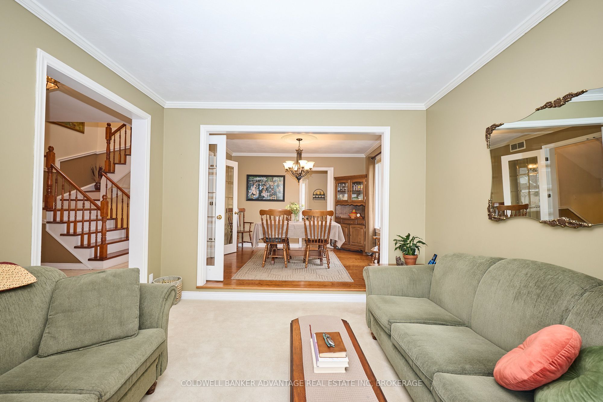 28 Dixon Crescent Property Photo 11