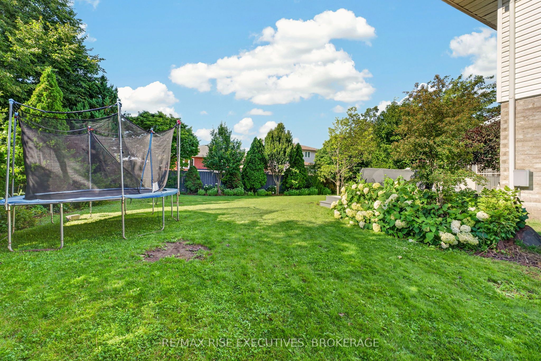 611 Rivermeade Avenue Property Photo 45