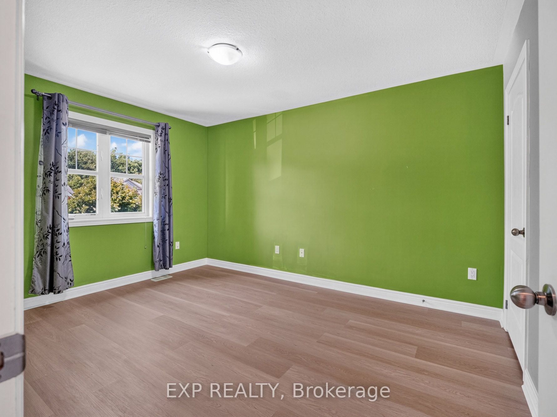 6560 St. Michael Avenue Property Photo 29