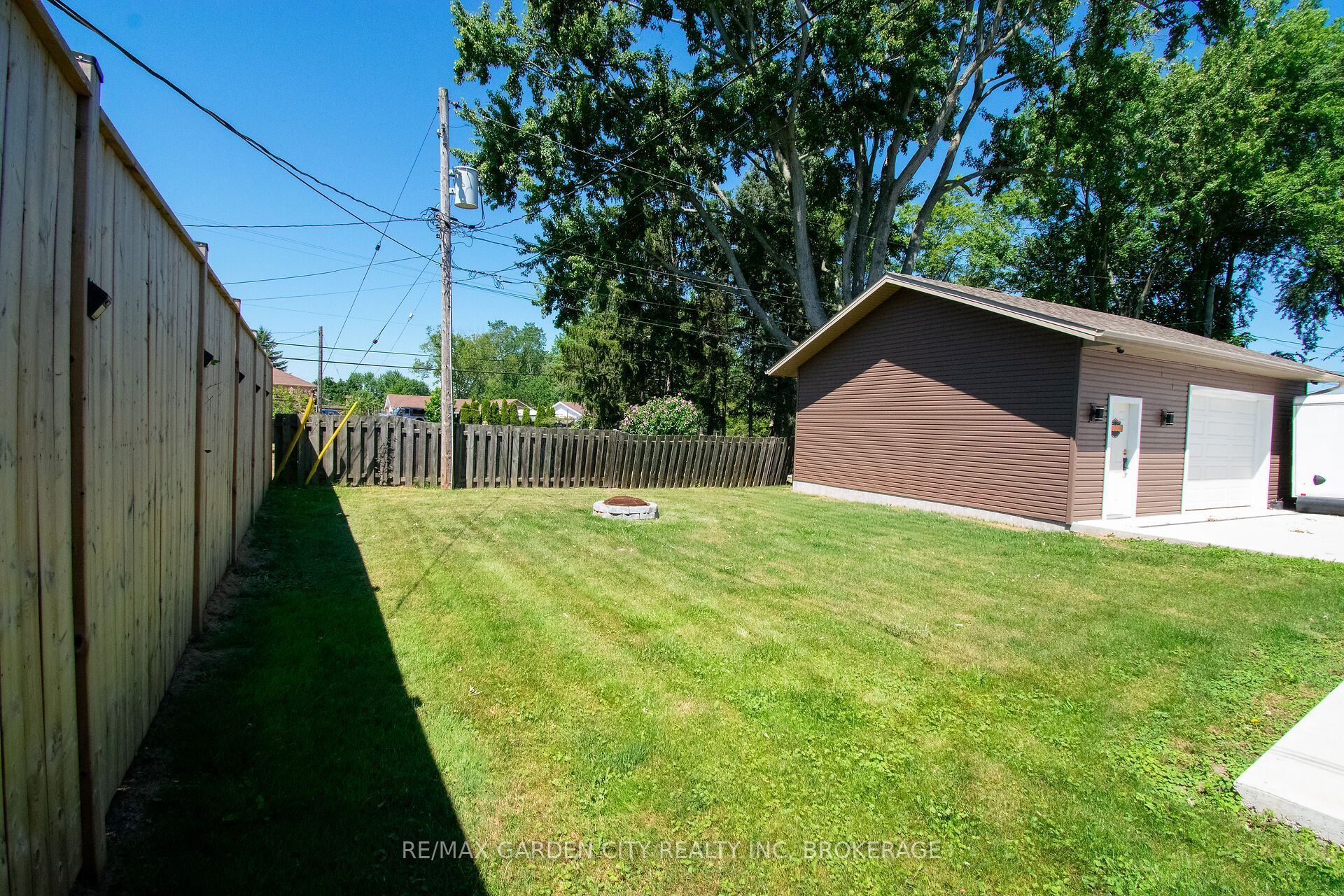 91 Crescent Drive Property Photo 28