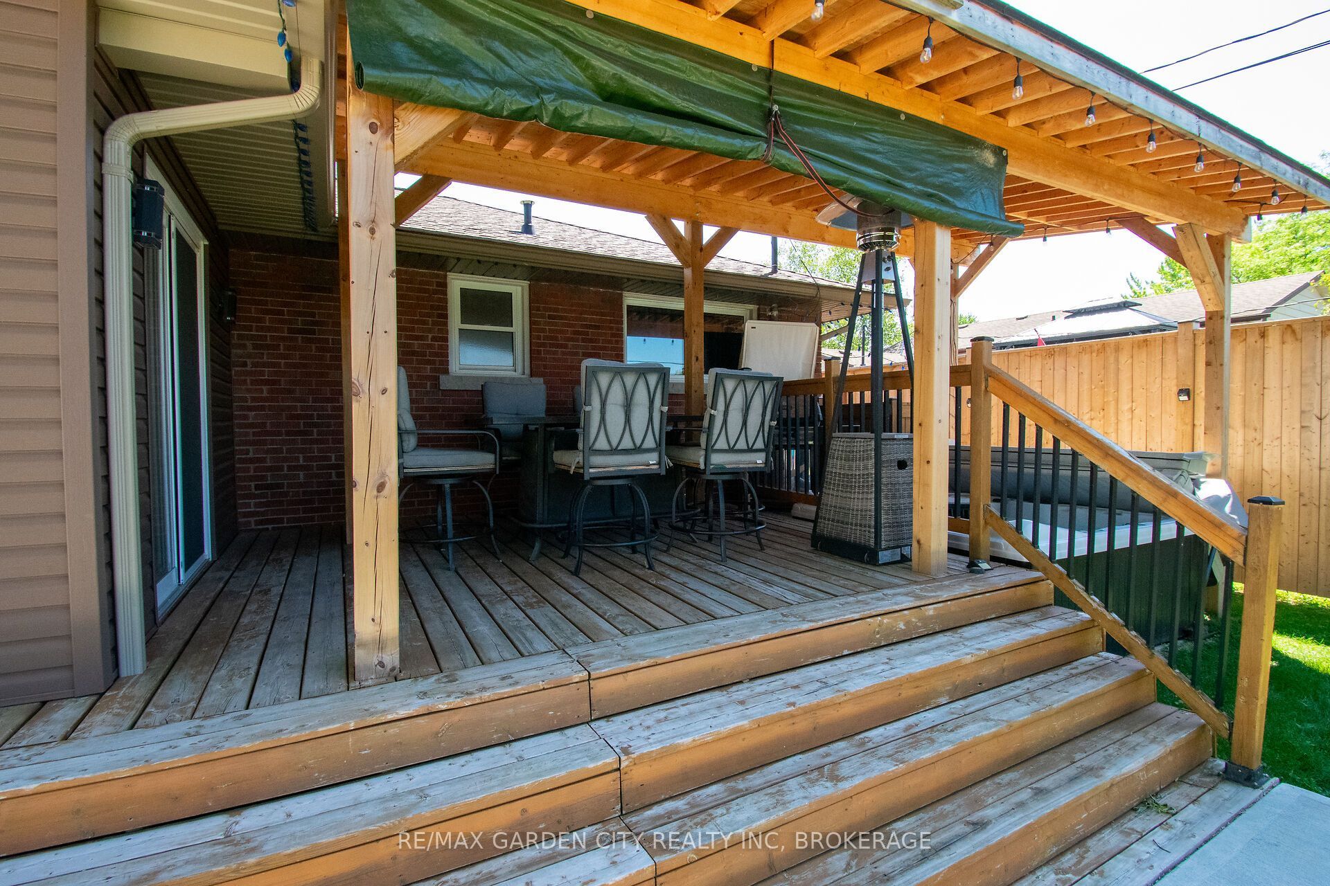 91 Crescent Drive Property Photo 33