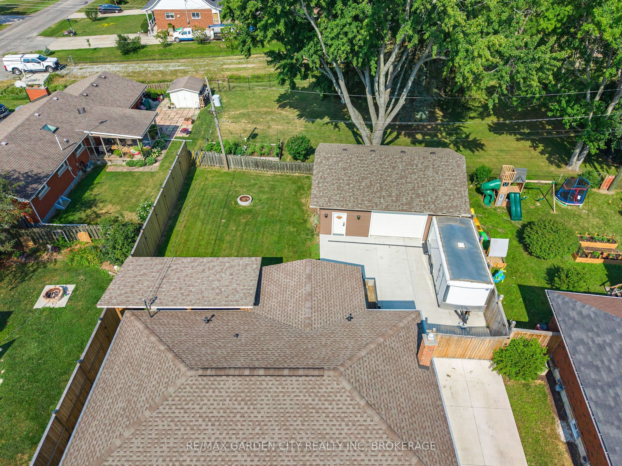 91 Crescent Drive Property Photo 42