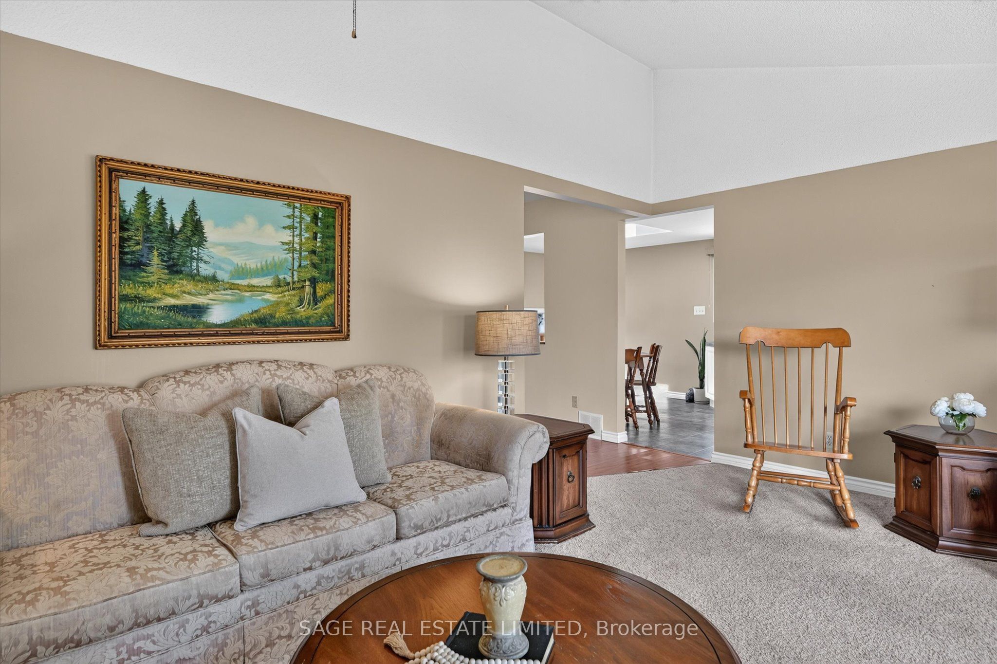 39 Riverside Drive Property Photo 8