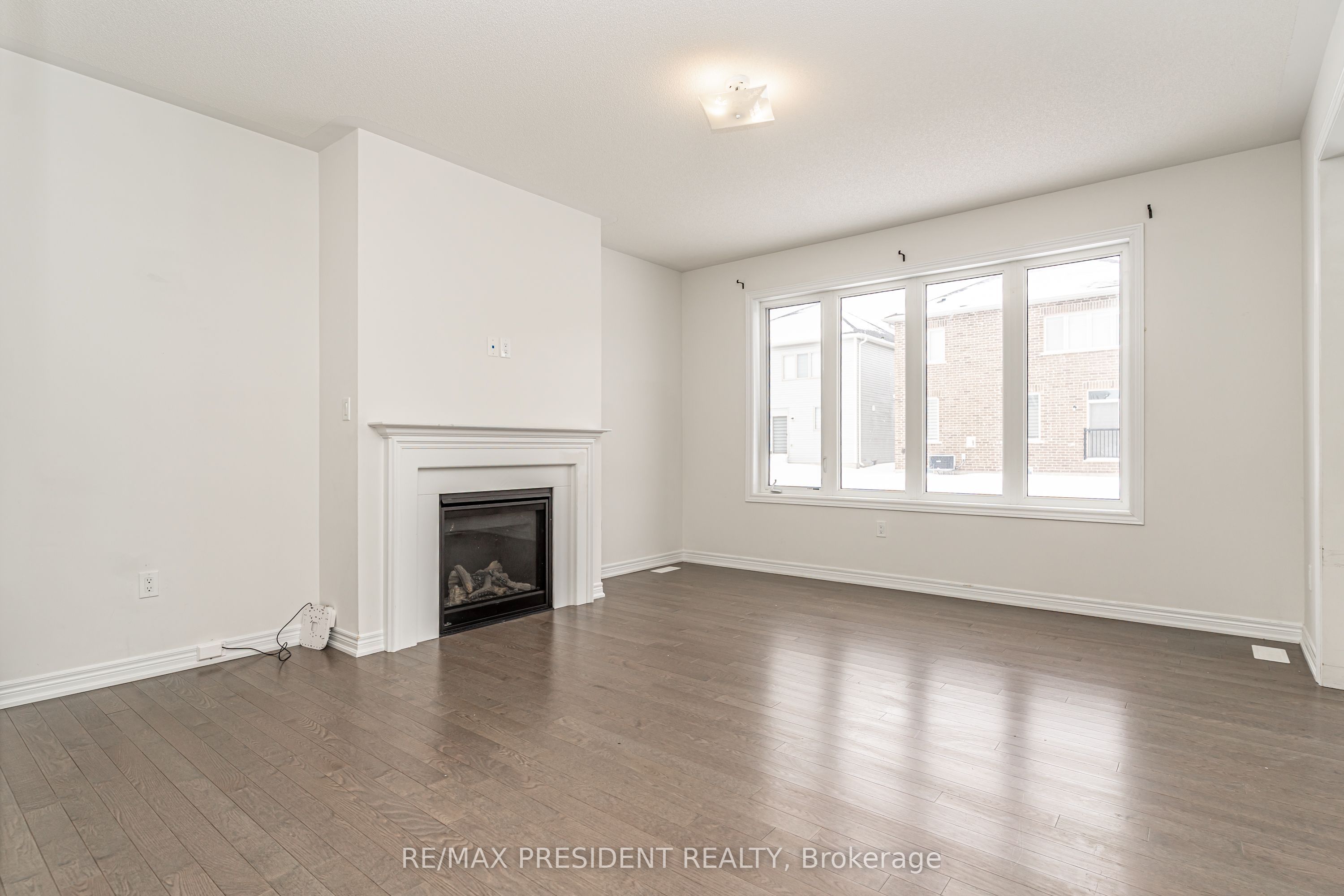 663 Anishinaabe Drive Property Photo 10