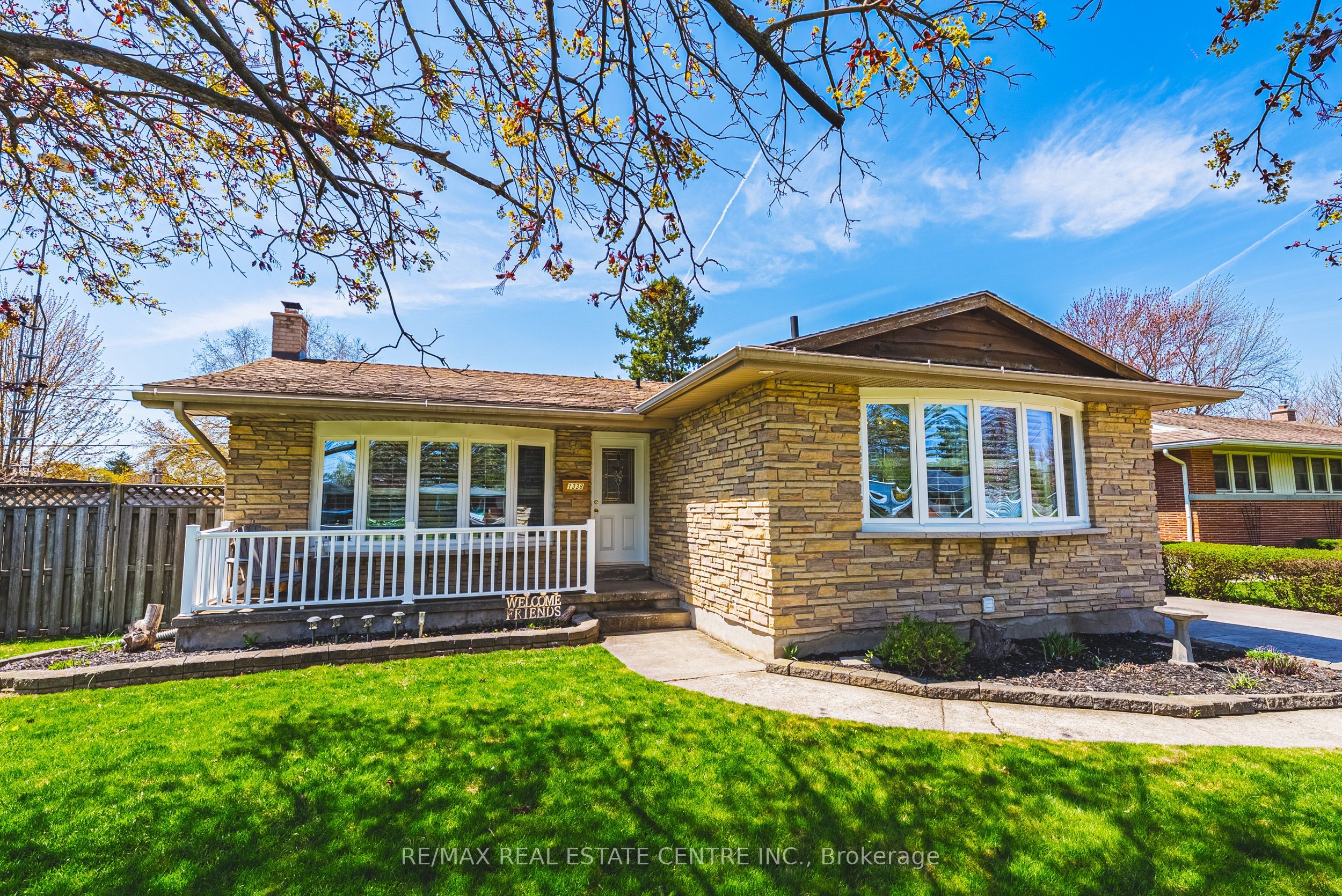 1338 Eleanor Avenue Property Photo 3
