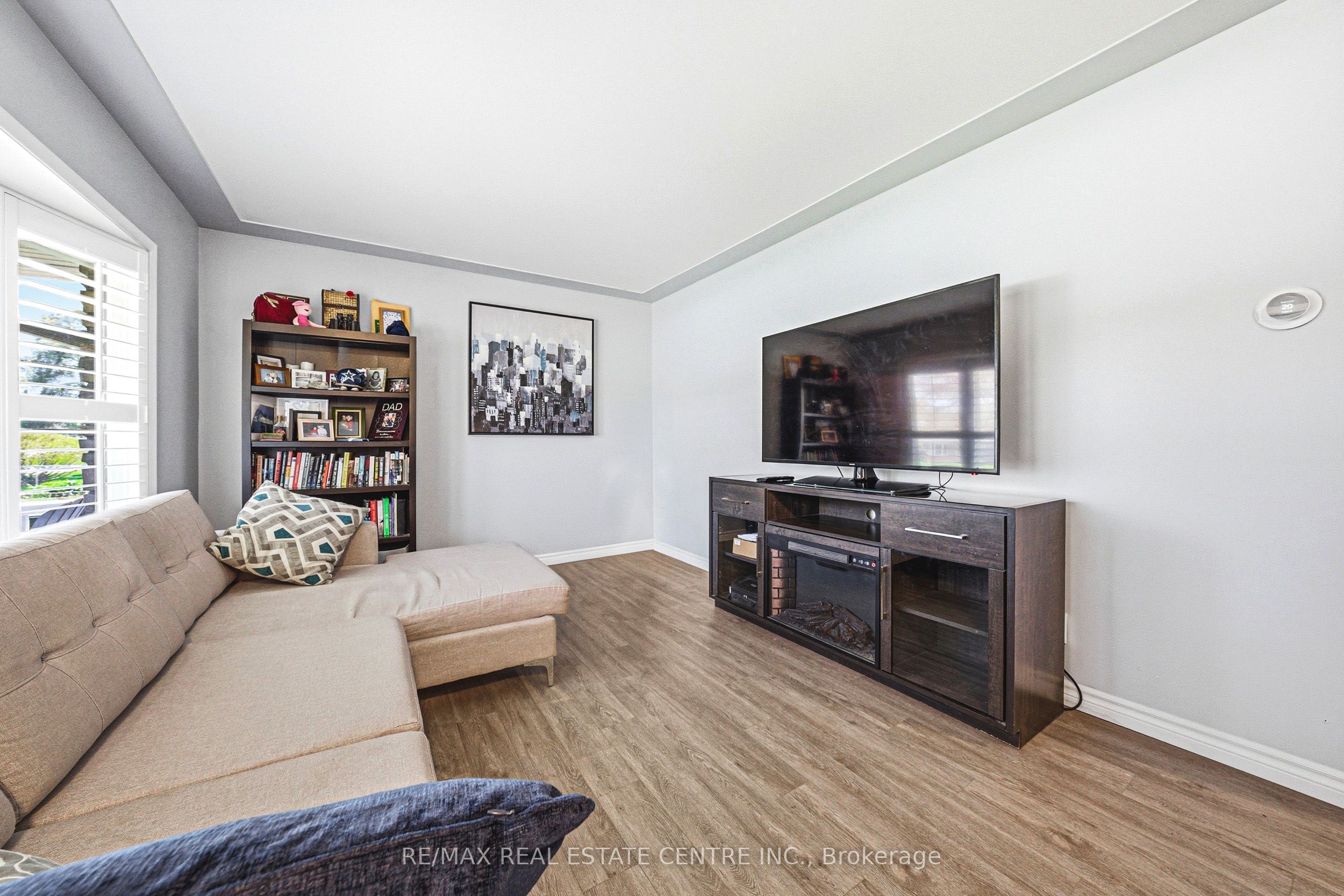 1338 Eleanor Avenue Property Photo 6
