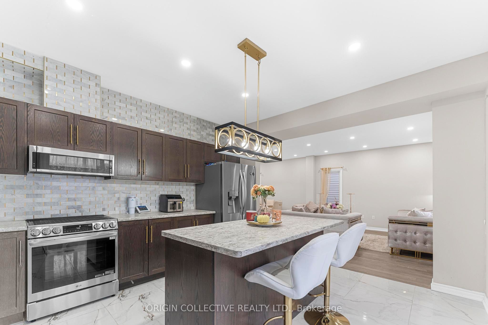 152 Mccabe Avenue Property Photo 13