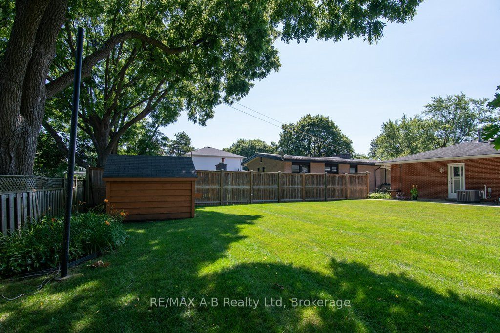 174 Neal Avenue Property Photo 13