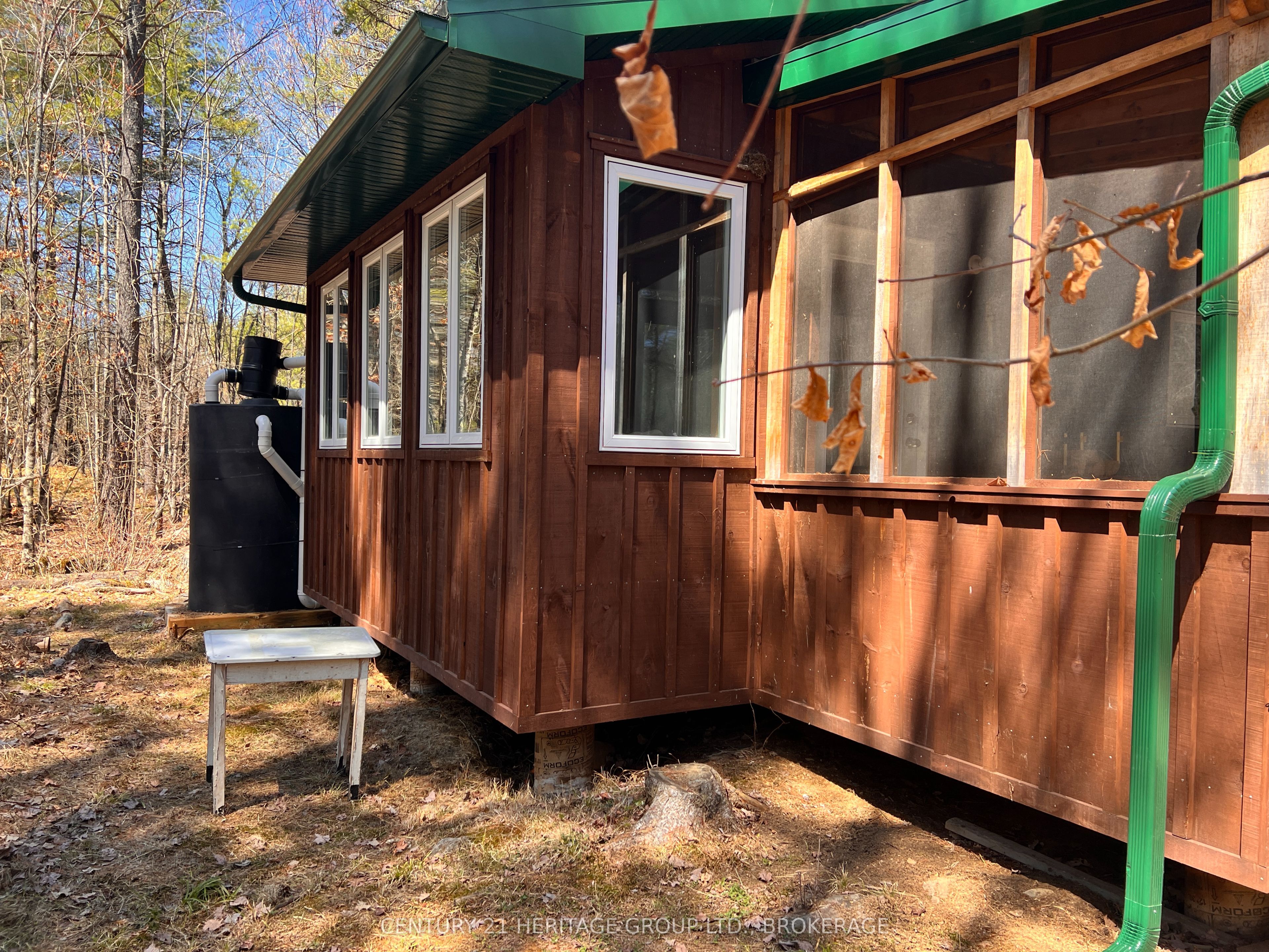 2355 Raymo Road Property Photo 3