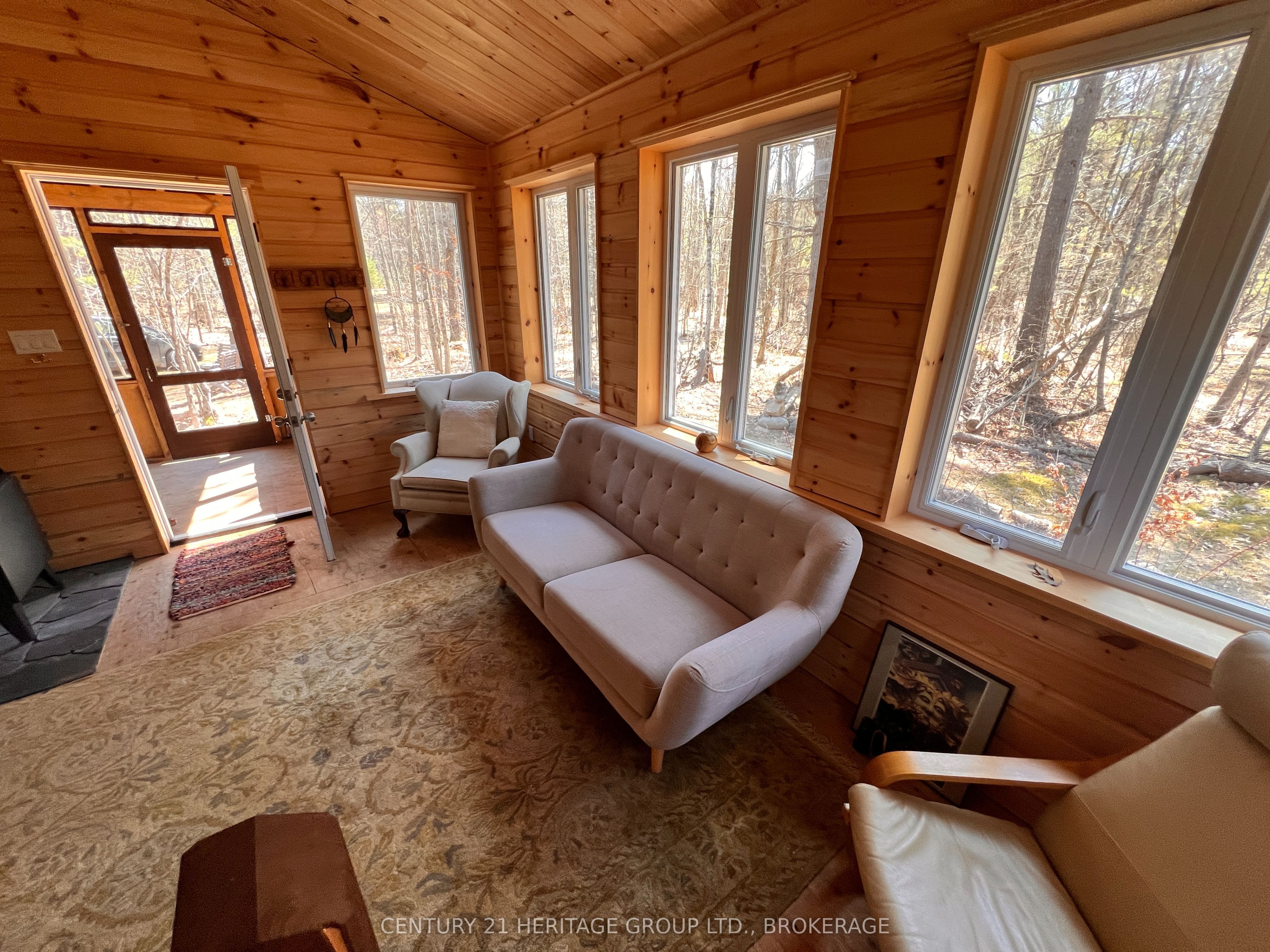 2355 Raymo Road Property Photo 13