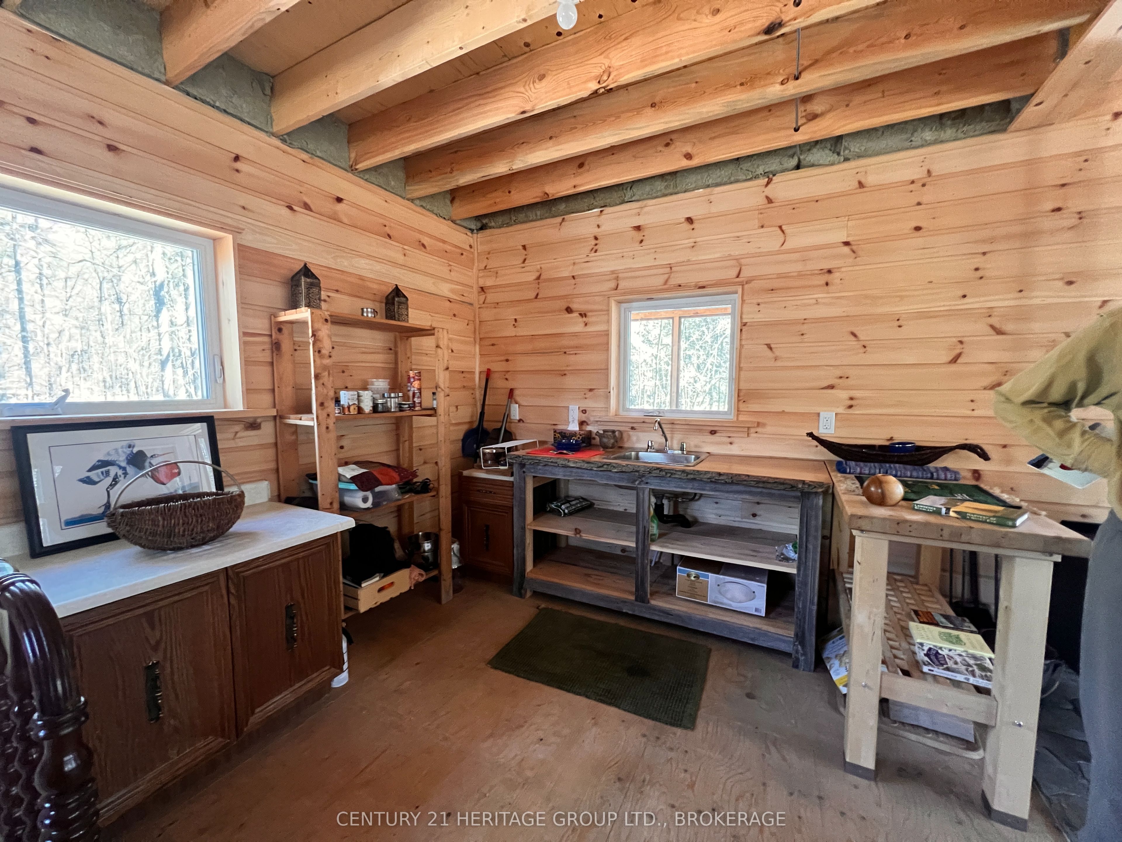 2355 Raymo Road Property Photo 16