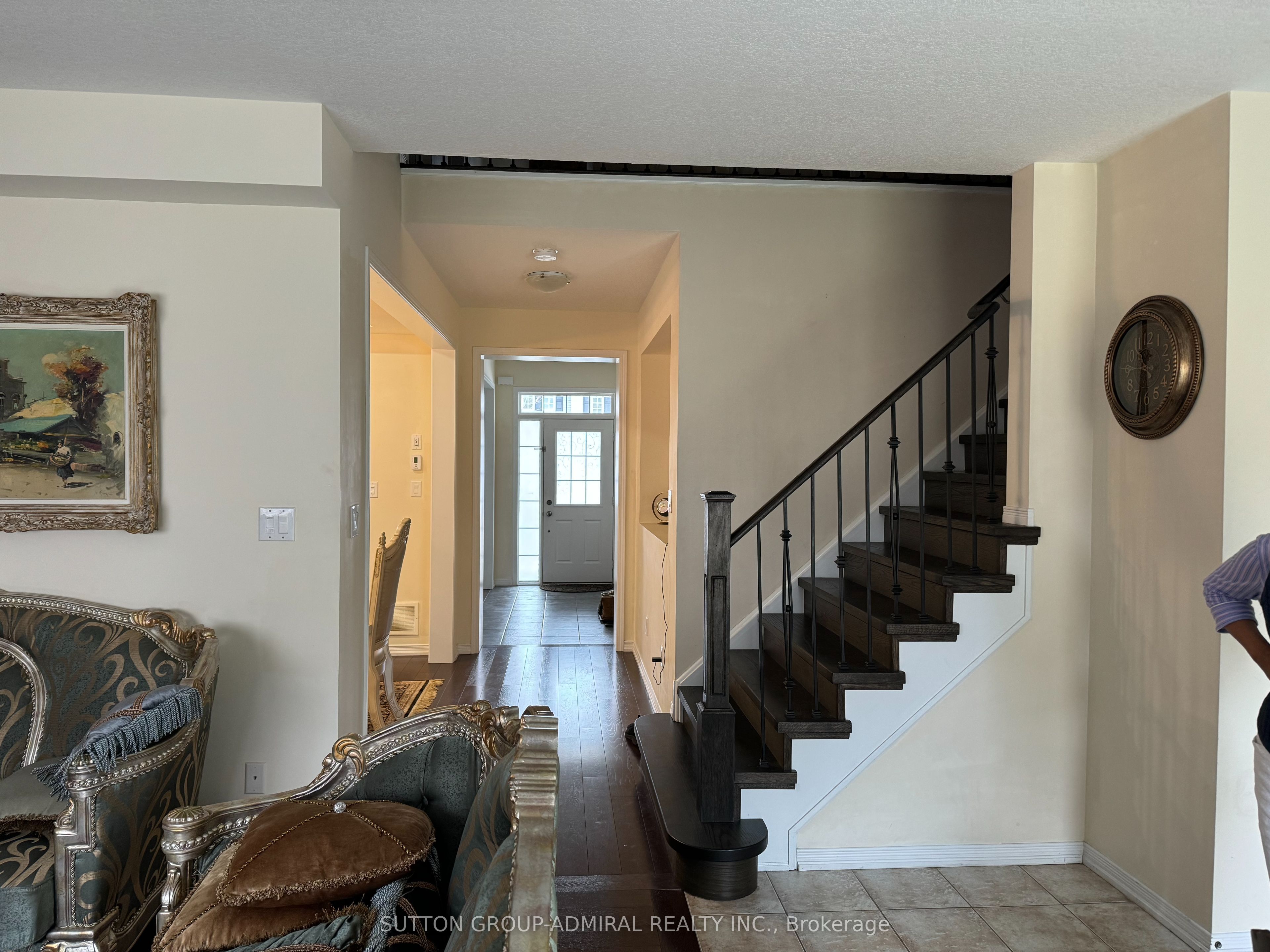 129 Whitwell Way Property Photo 6