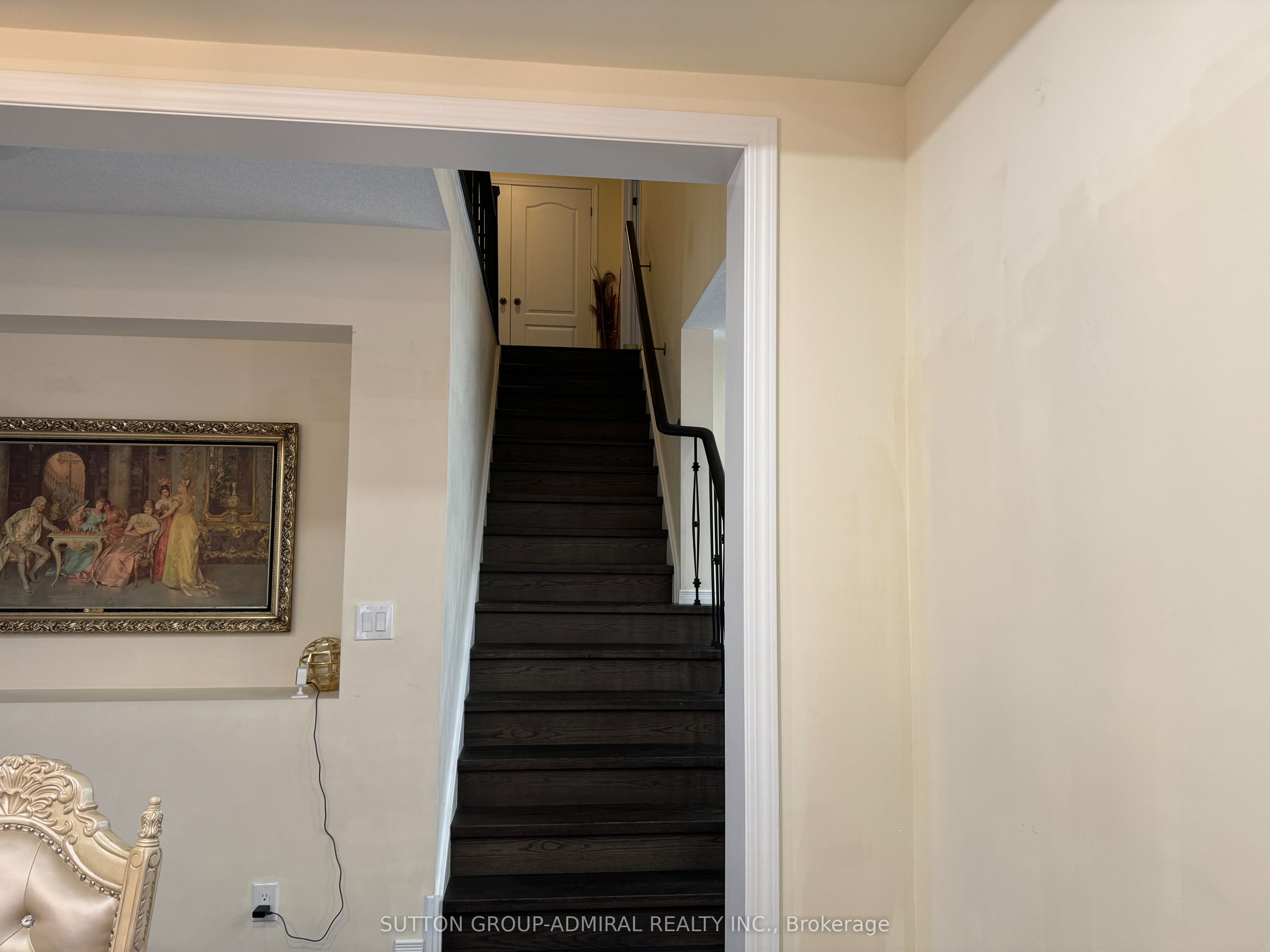 129 Whitwell Way Property Photo 9