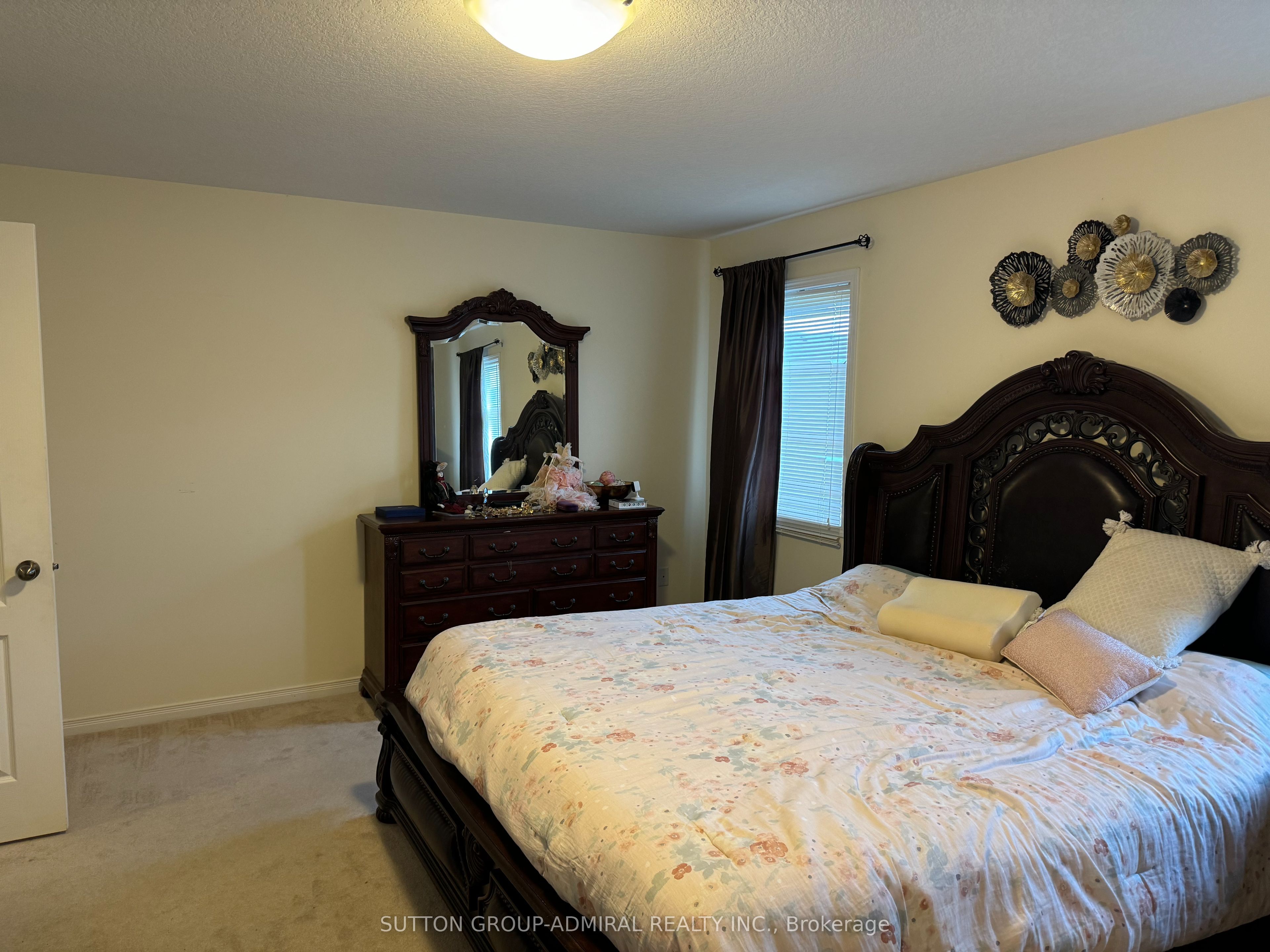 129 Whitwell Way Property Photo 14