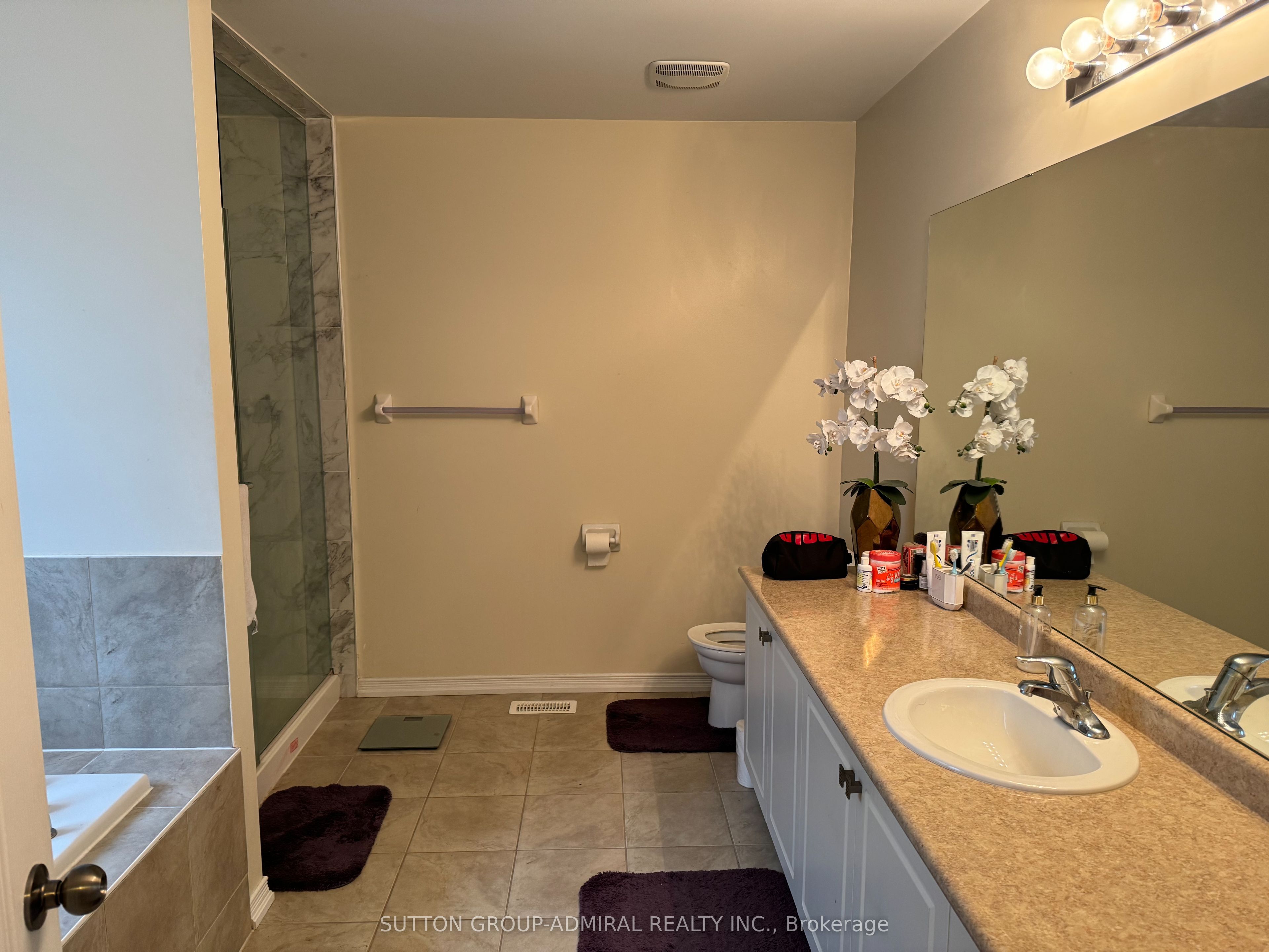 129 Whitwell Way Property Photo 16