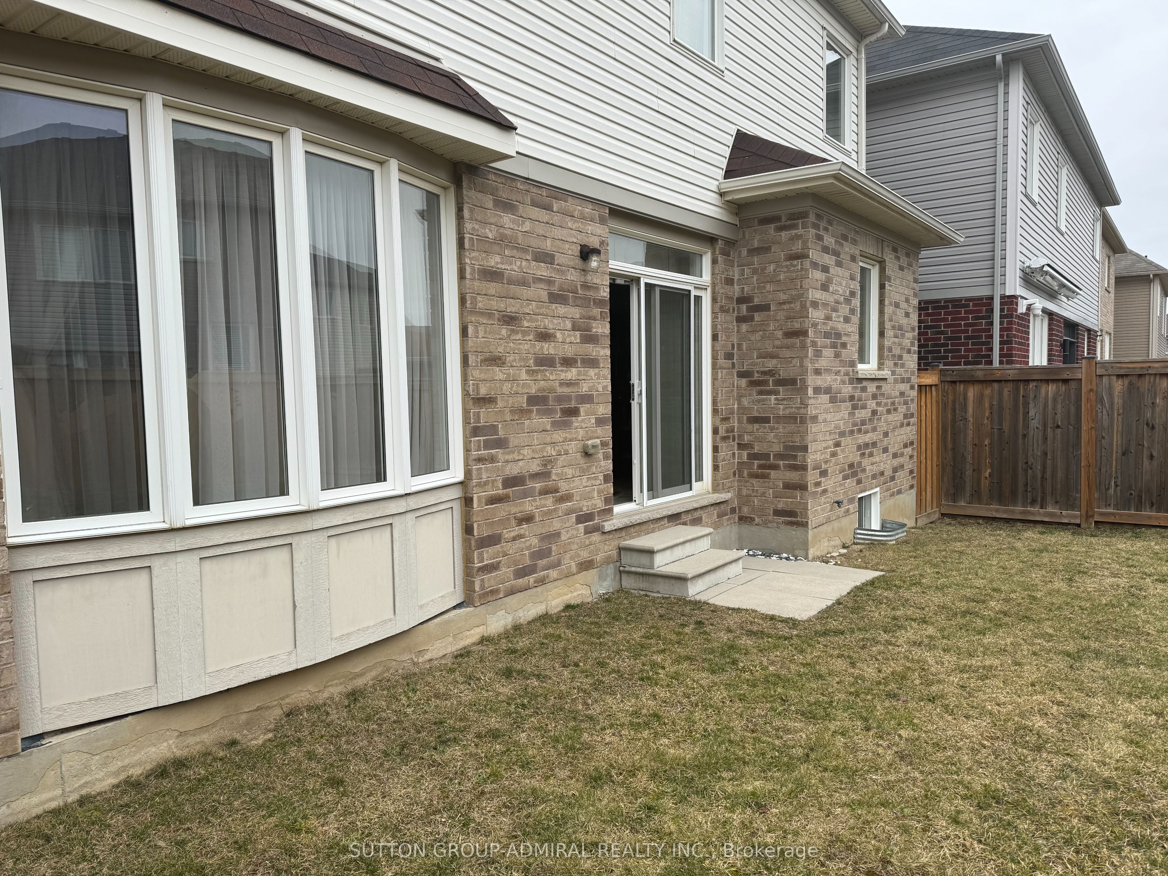 129 Whitwell Way Property Photo 32