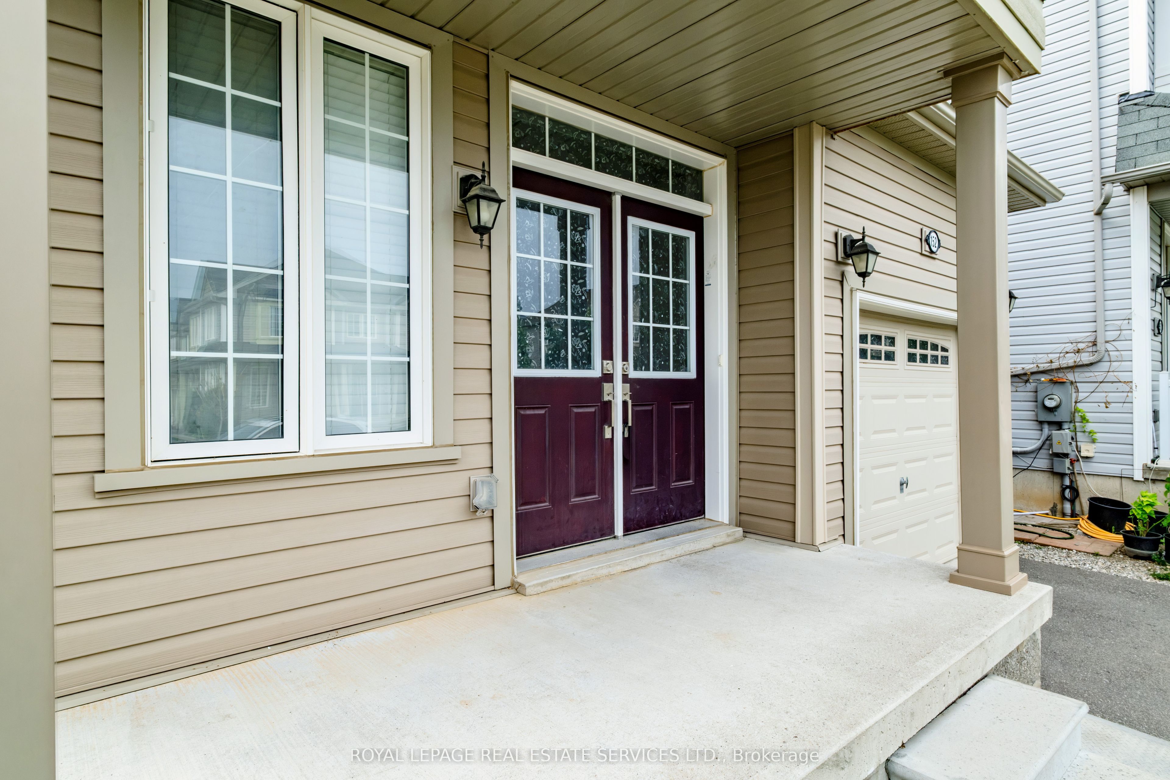 152 Munro Circle Property Photo 8