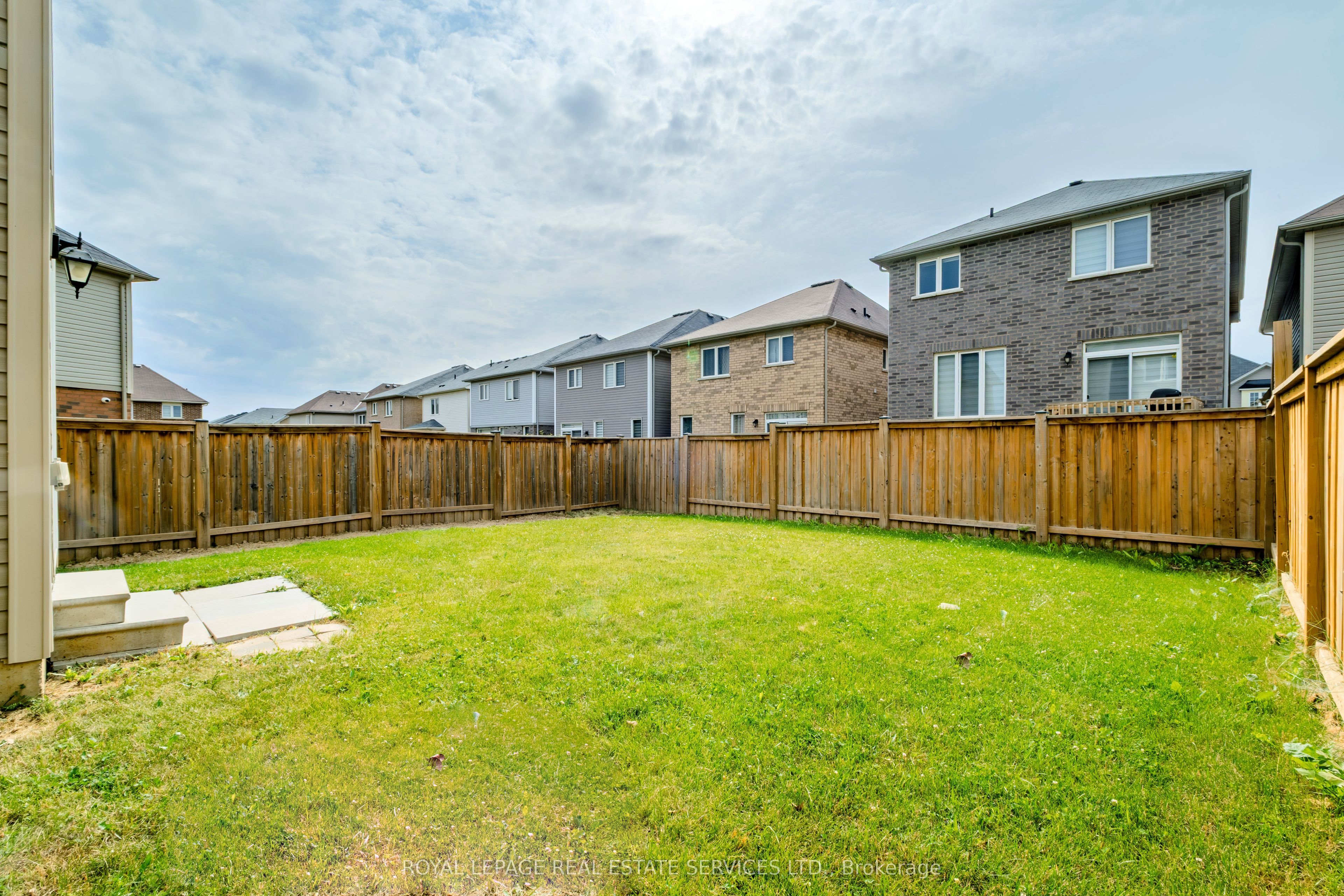 152 Munro Circle Property Photo 47