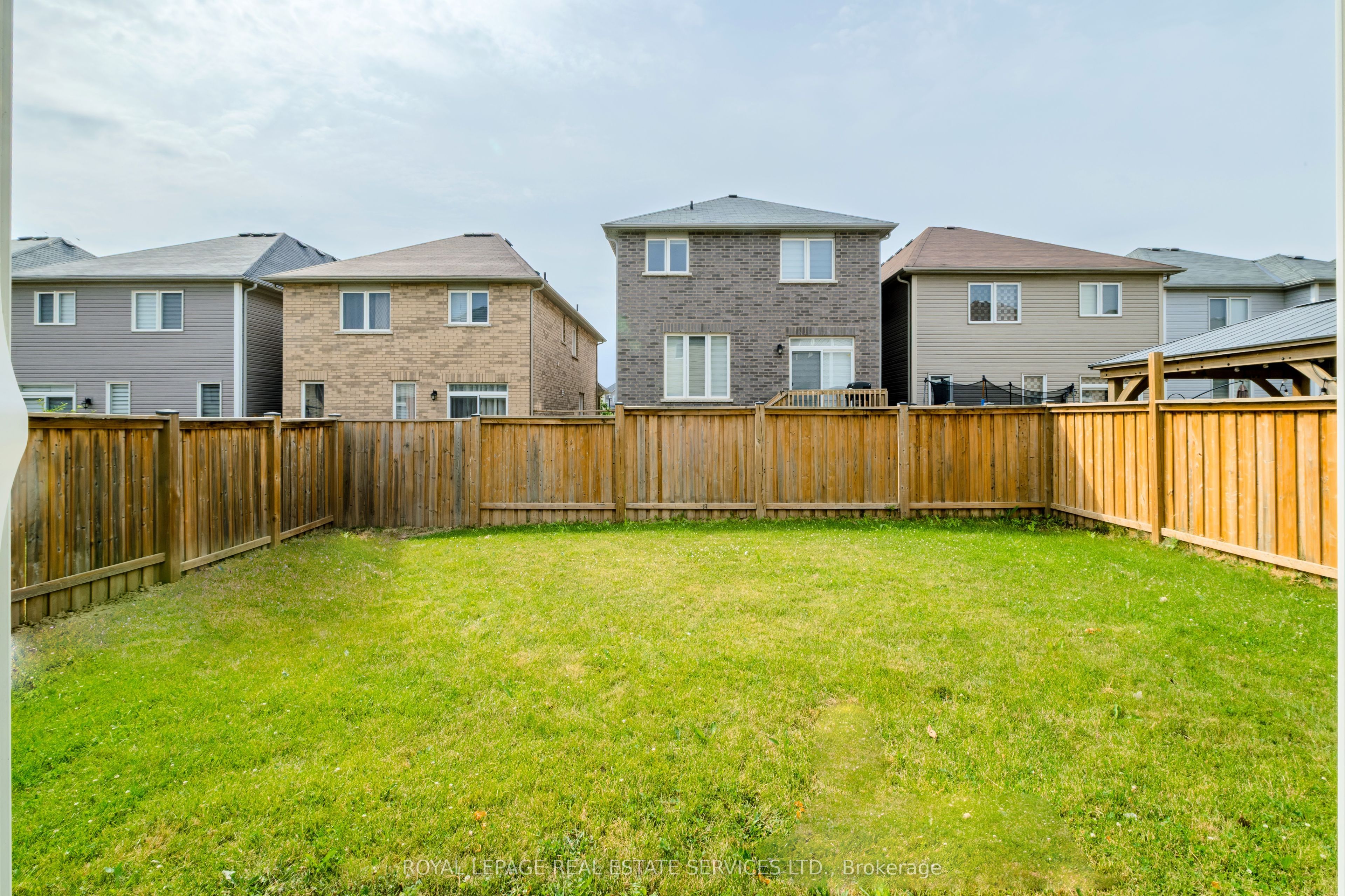 152 Munro Circle Property Photo 48
