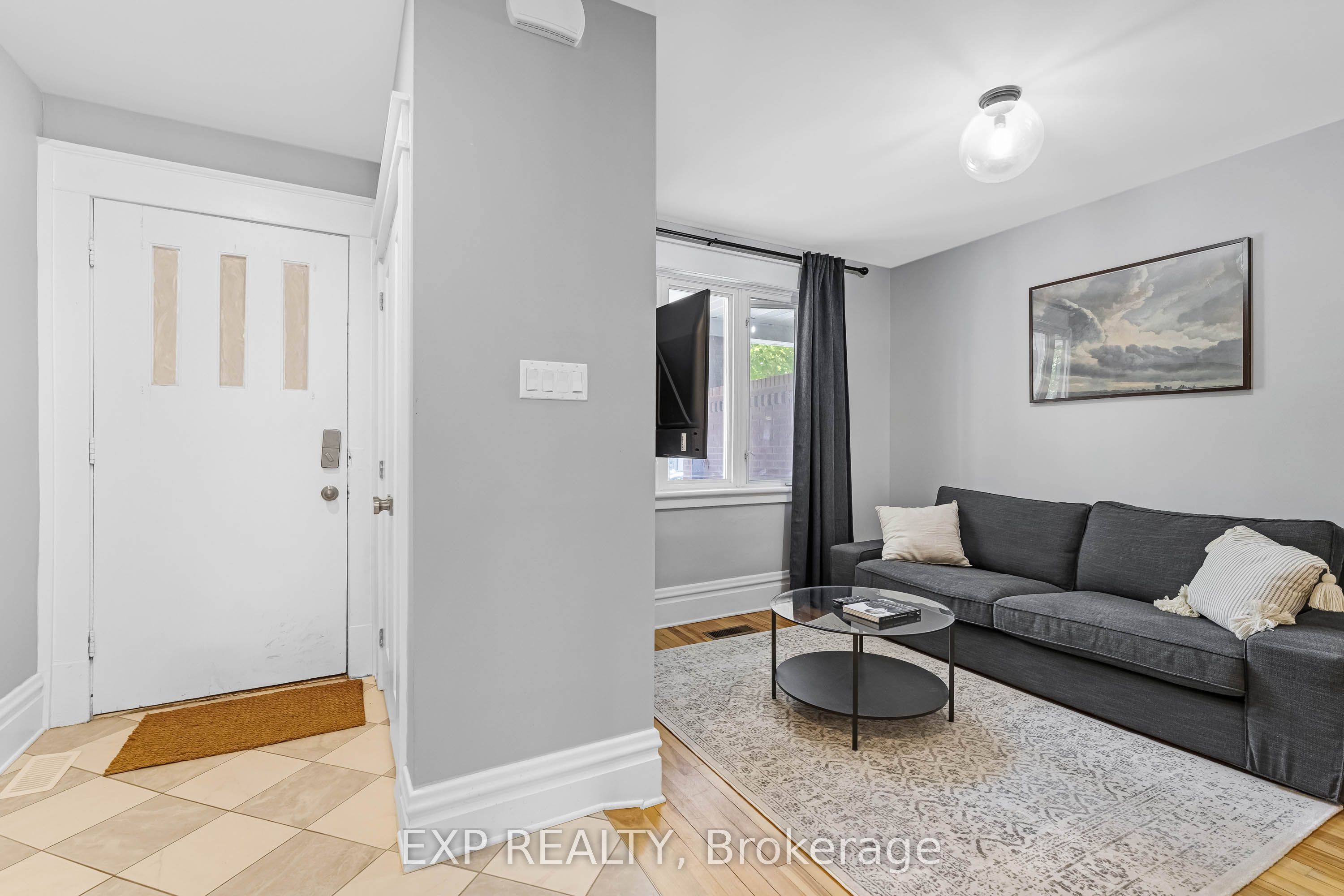 119 Hopewell Avenue Property Photo 1