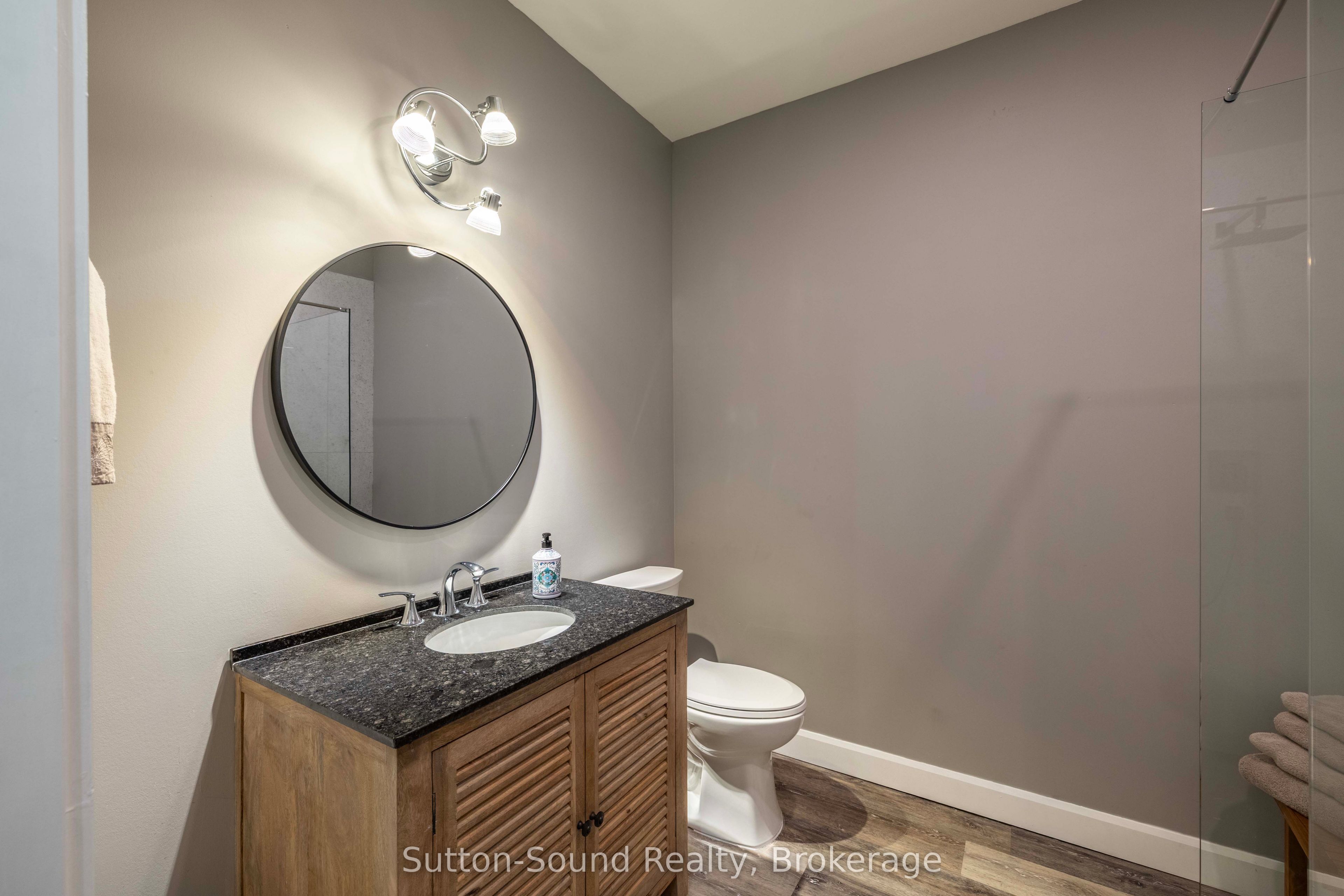 90 Graham Crescent Property Photo 34