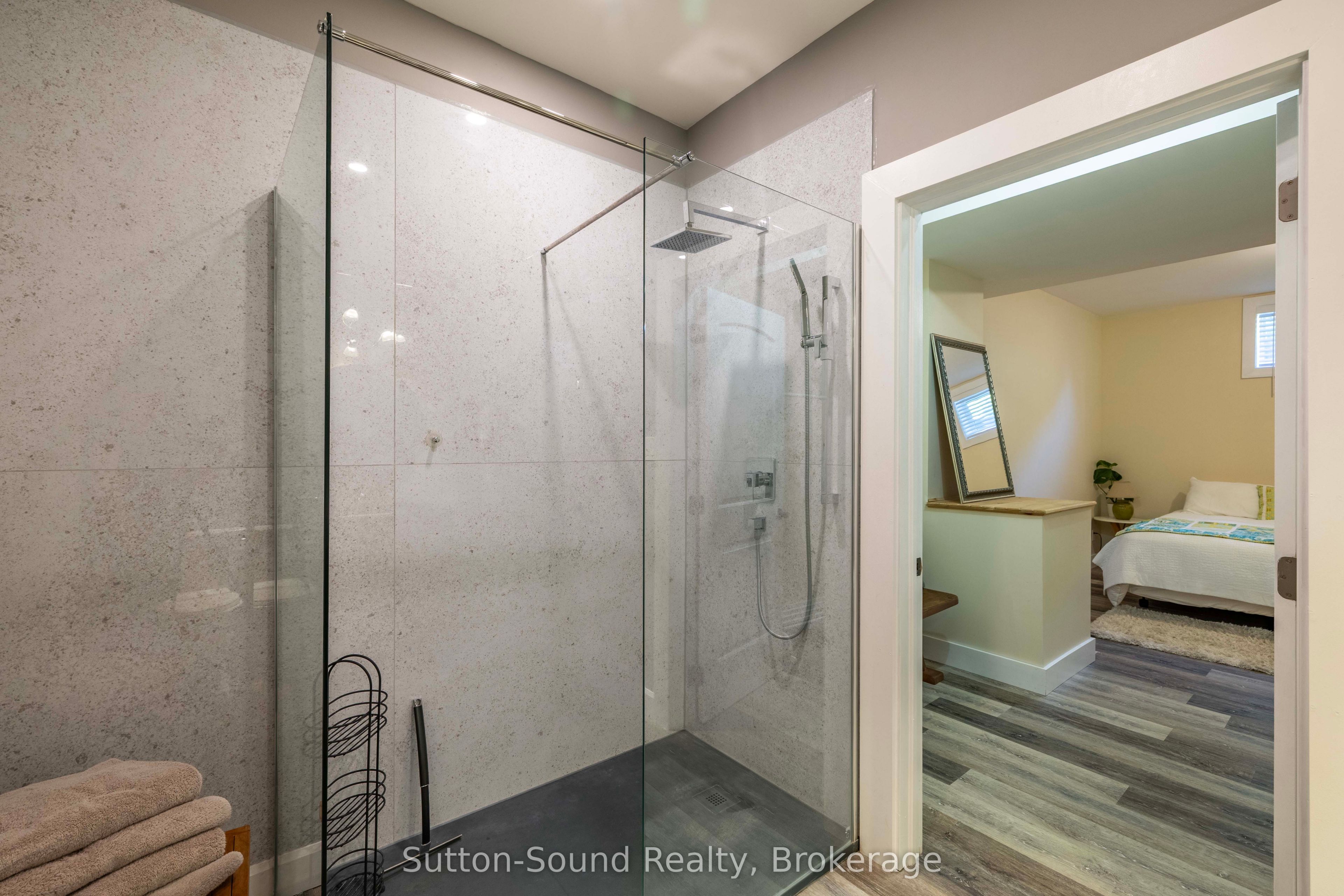 90 Graham Crescent Property Photo 35