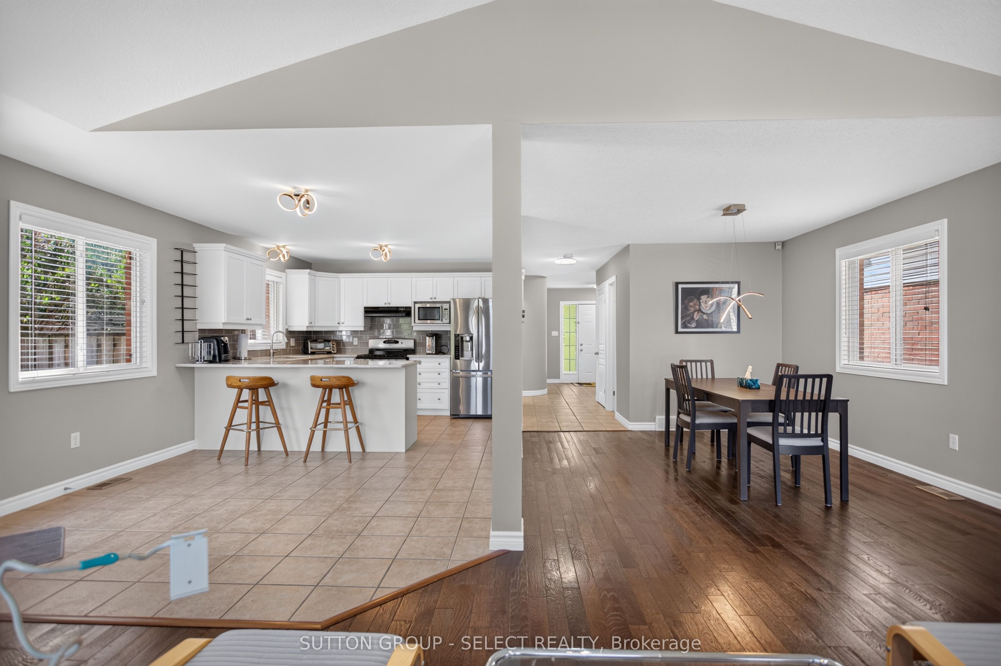 1647 Bayswater Crescent Property Photo 13