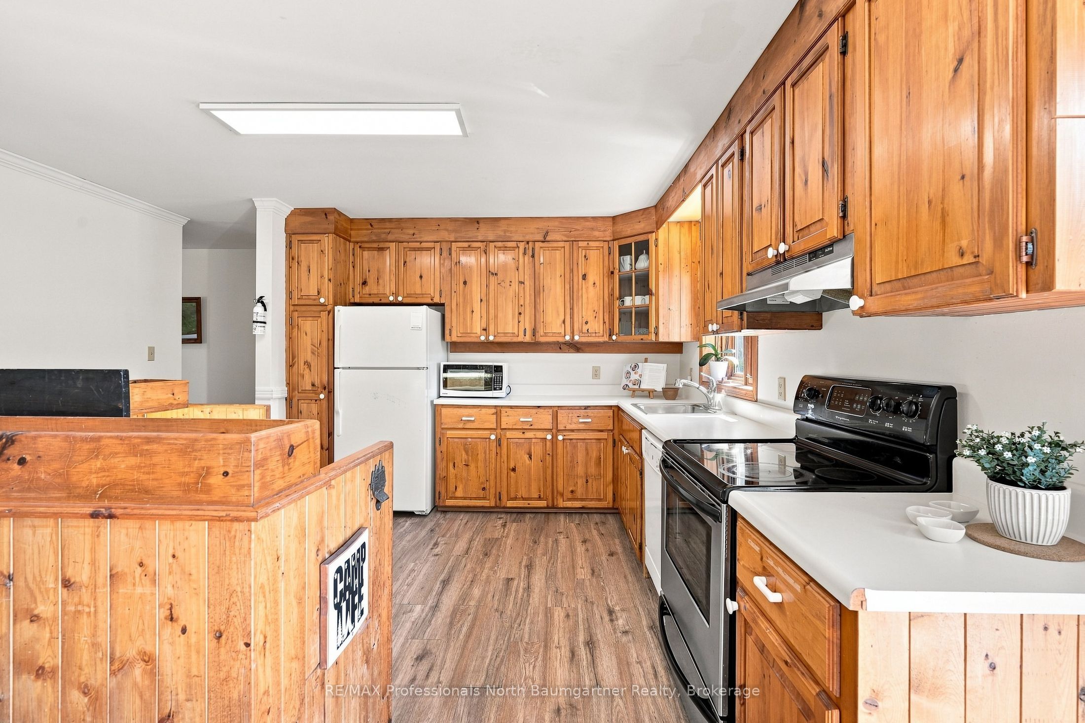 8966 Highway 35 Property Photo 14