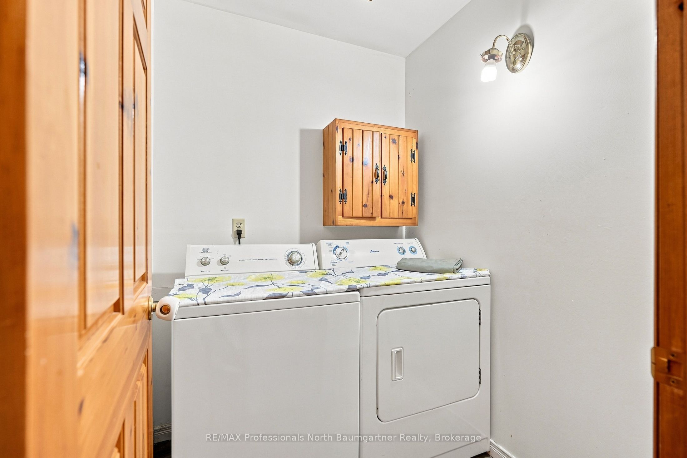 8966 Highway 35 Property Photo 21