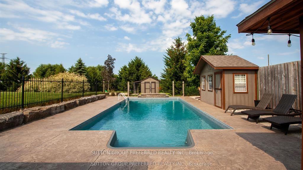 13315 Westbury Drive Property Photo 11