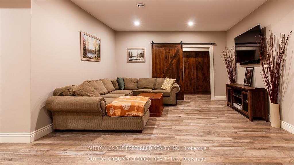 13315 Westbury Drive Property Photo 39