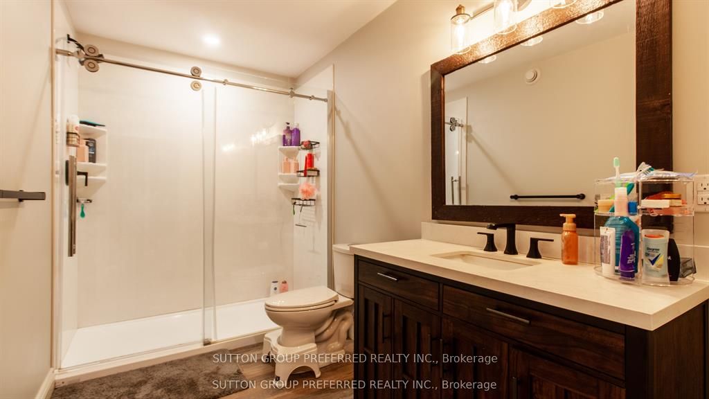13315 Westbury Drive Property Photo 40