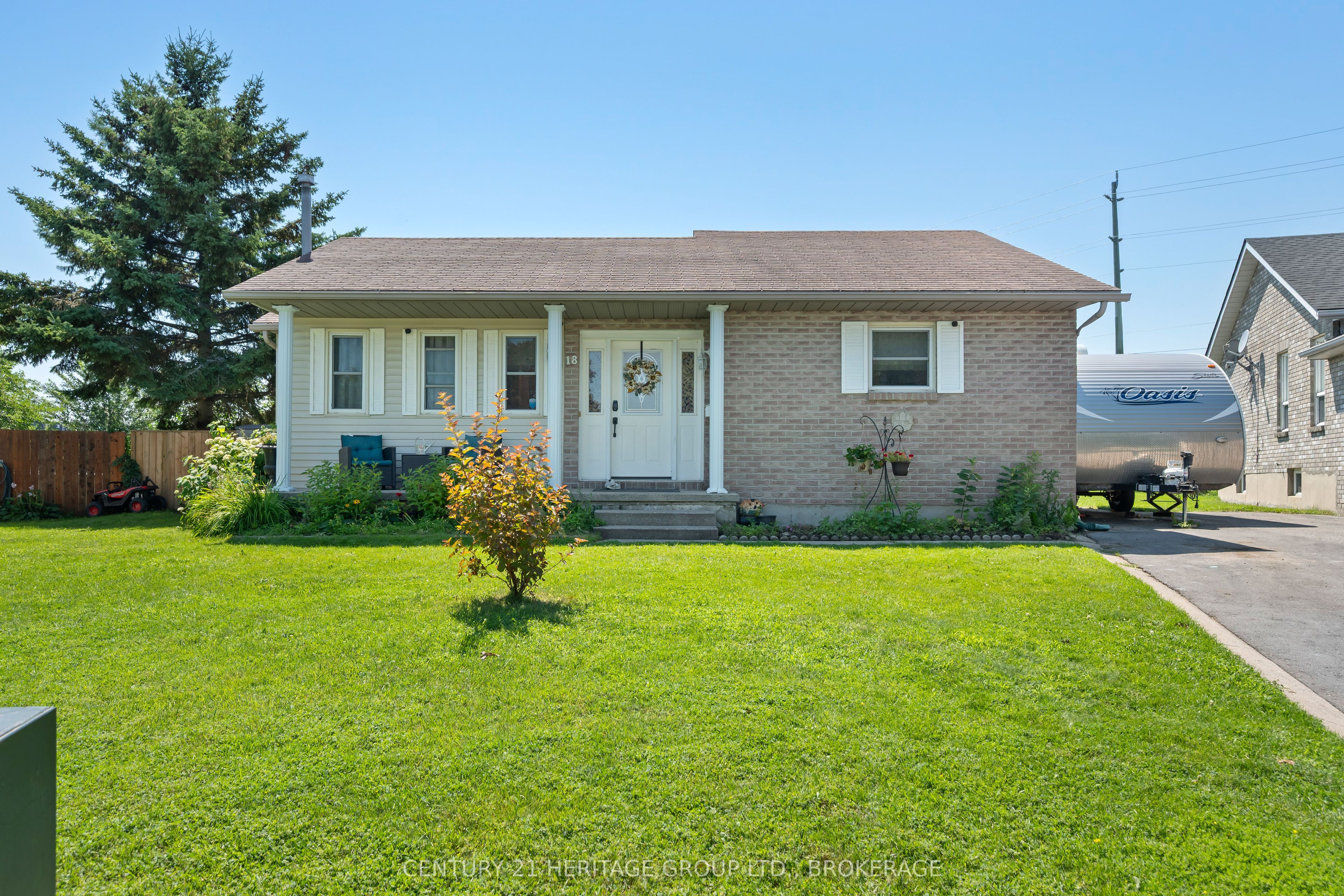 18 Keates Place Property Photo 1