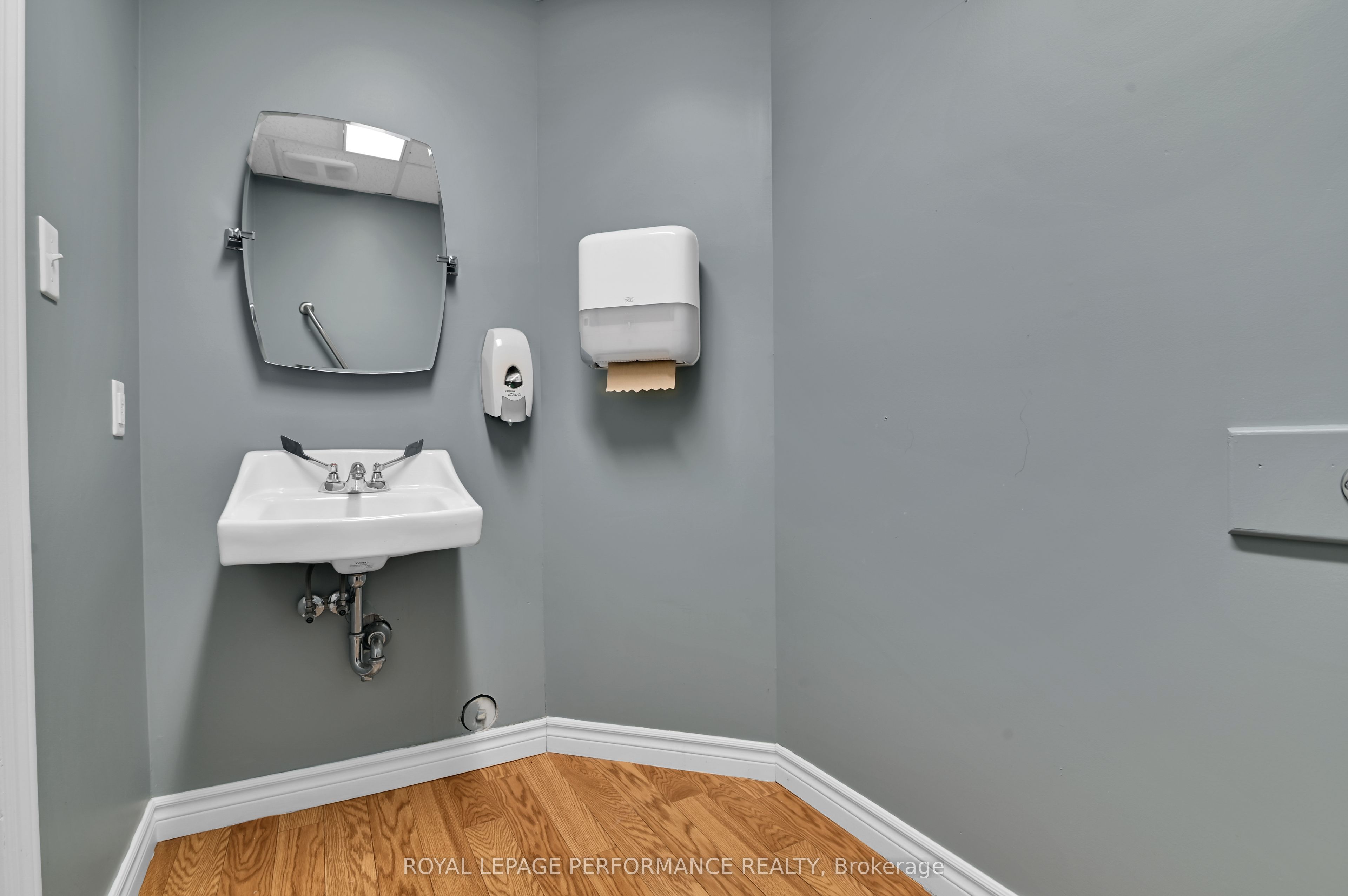 117 First Street E Property Photo 13