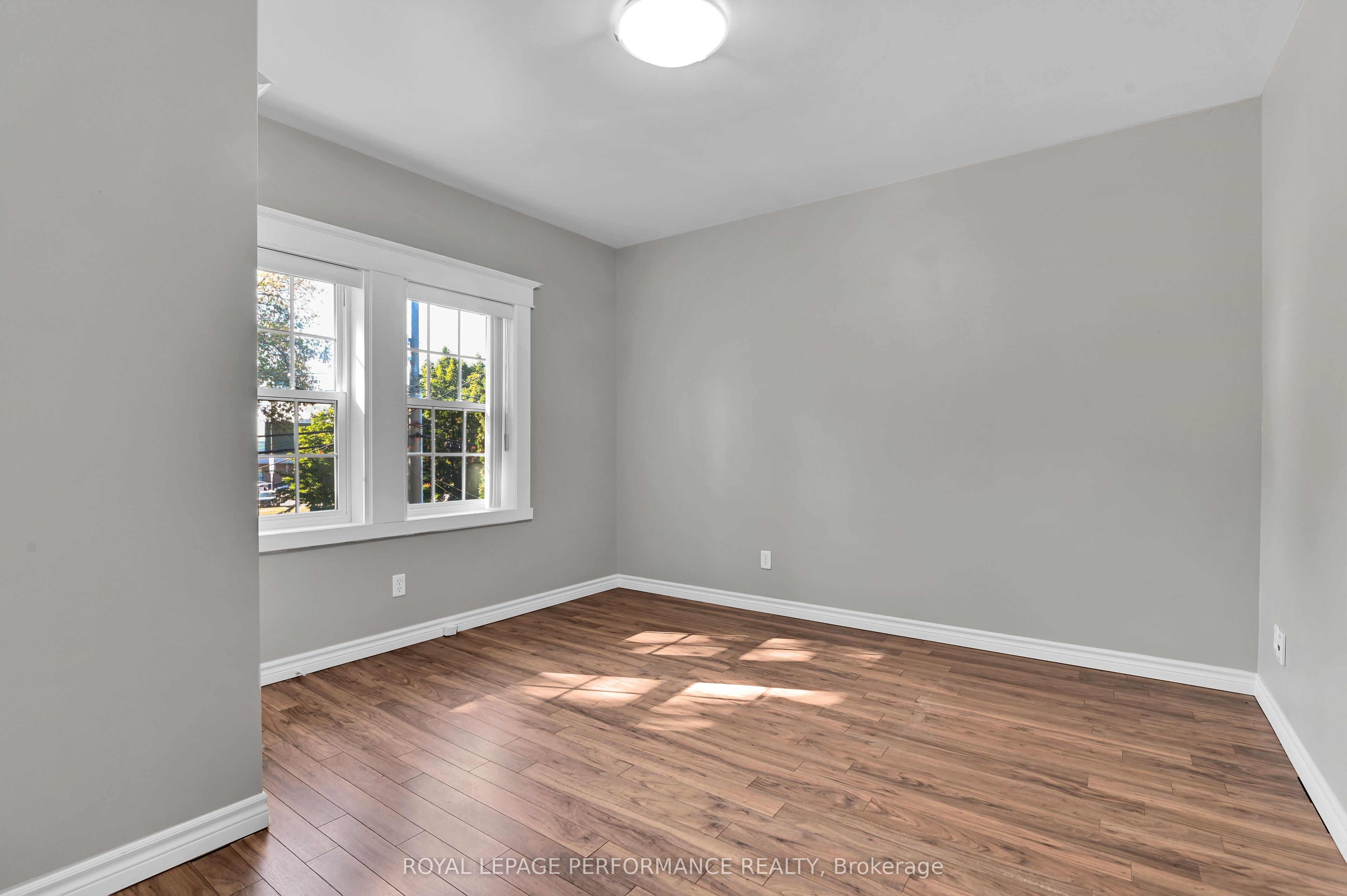 117 First Street E Property Photo 21