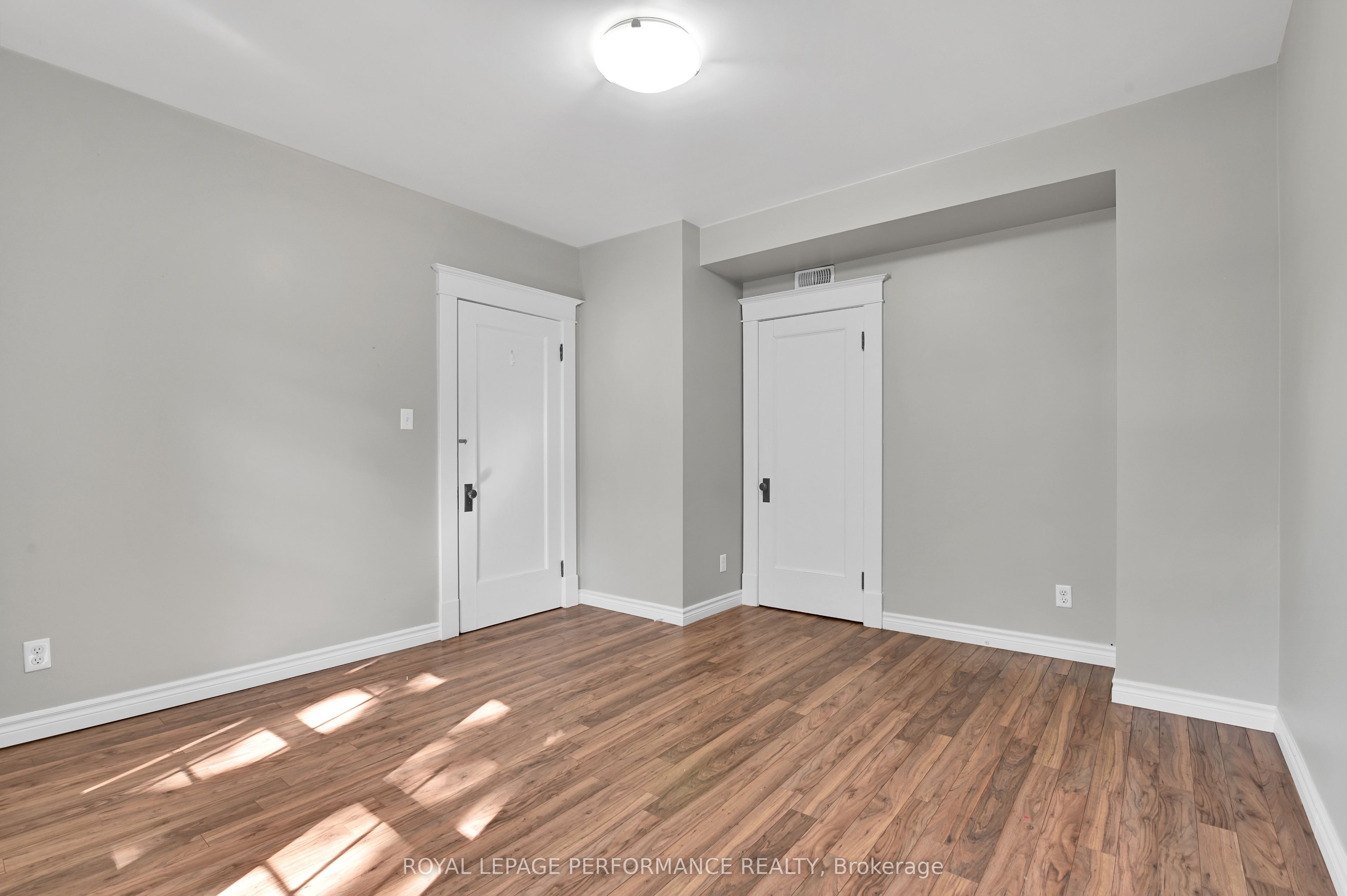 117 First Street E Property Photo 25