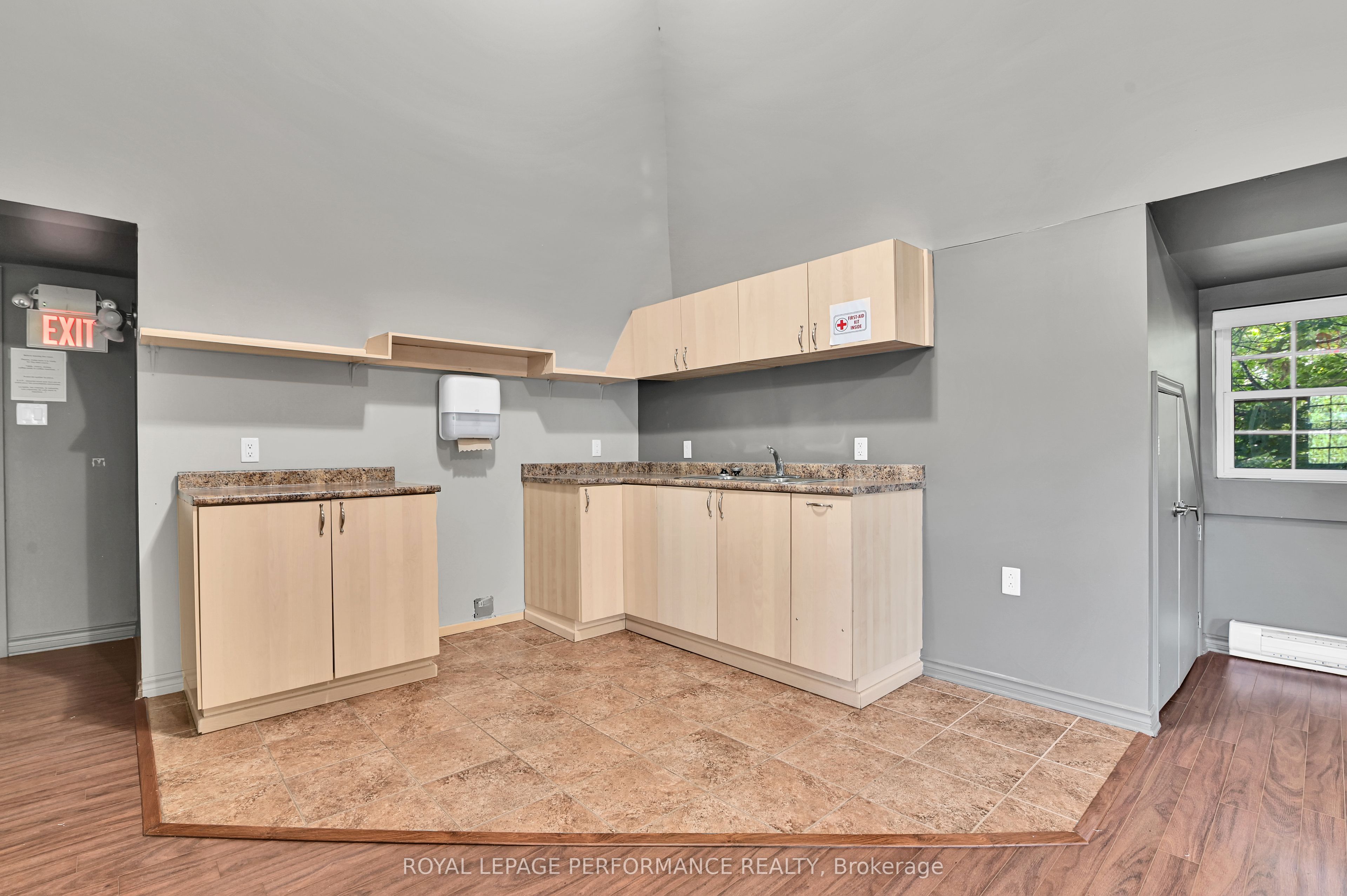 117 First Street E Property Photo 34