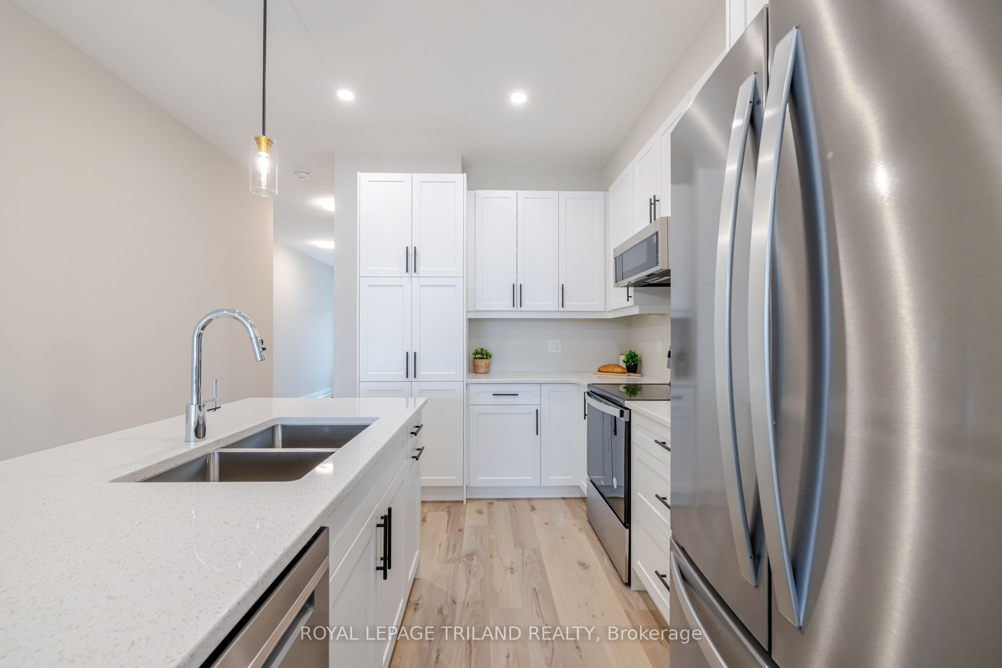 762 Banyan Lane Property Photo 10