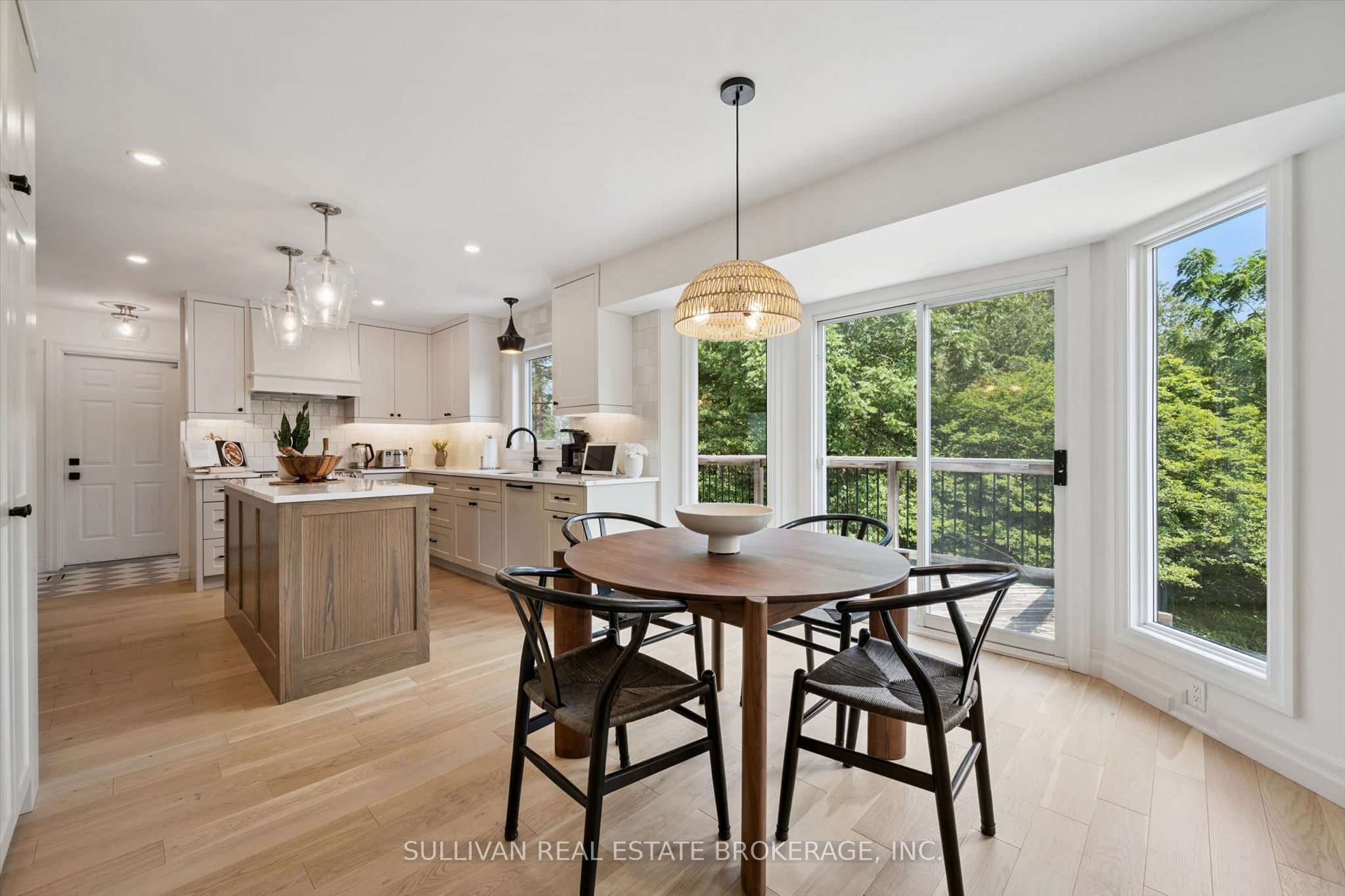 105 Cobblestone Place Property Photo 12