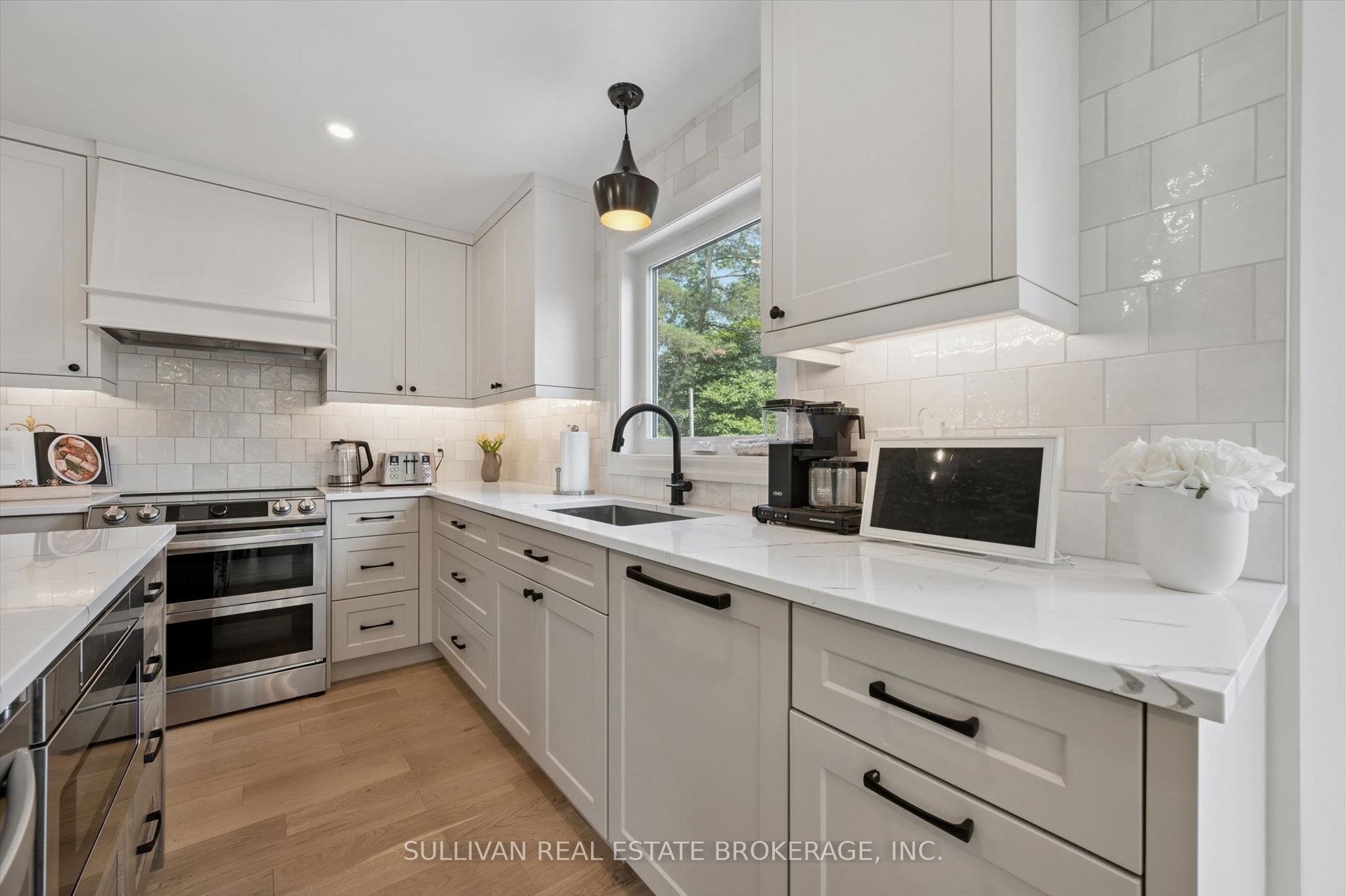 105 Cobblestone Place Property Photo 14
