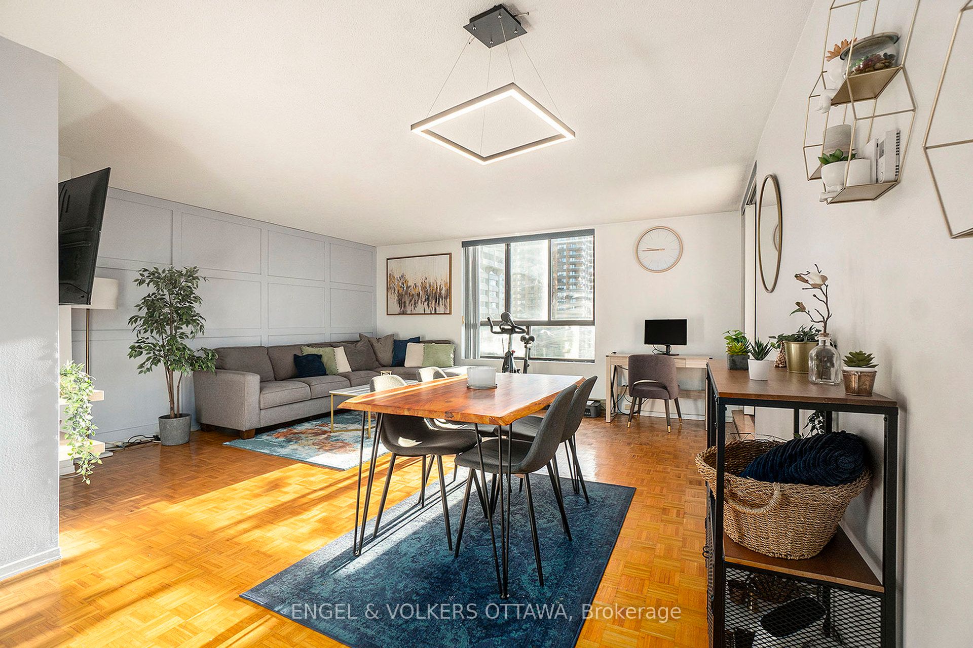 475 Laurier Avenue W 907 Property Photo 6