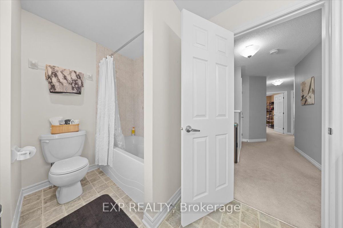 104 Harmattan Avenue Property Photo 7