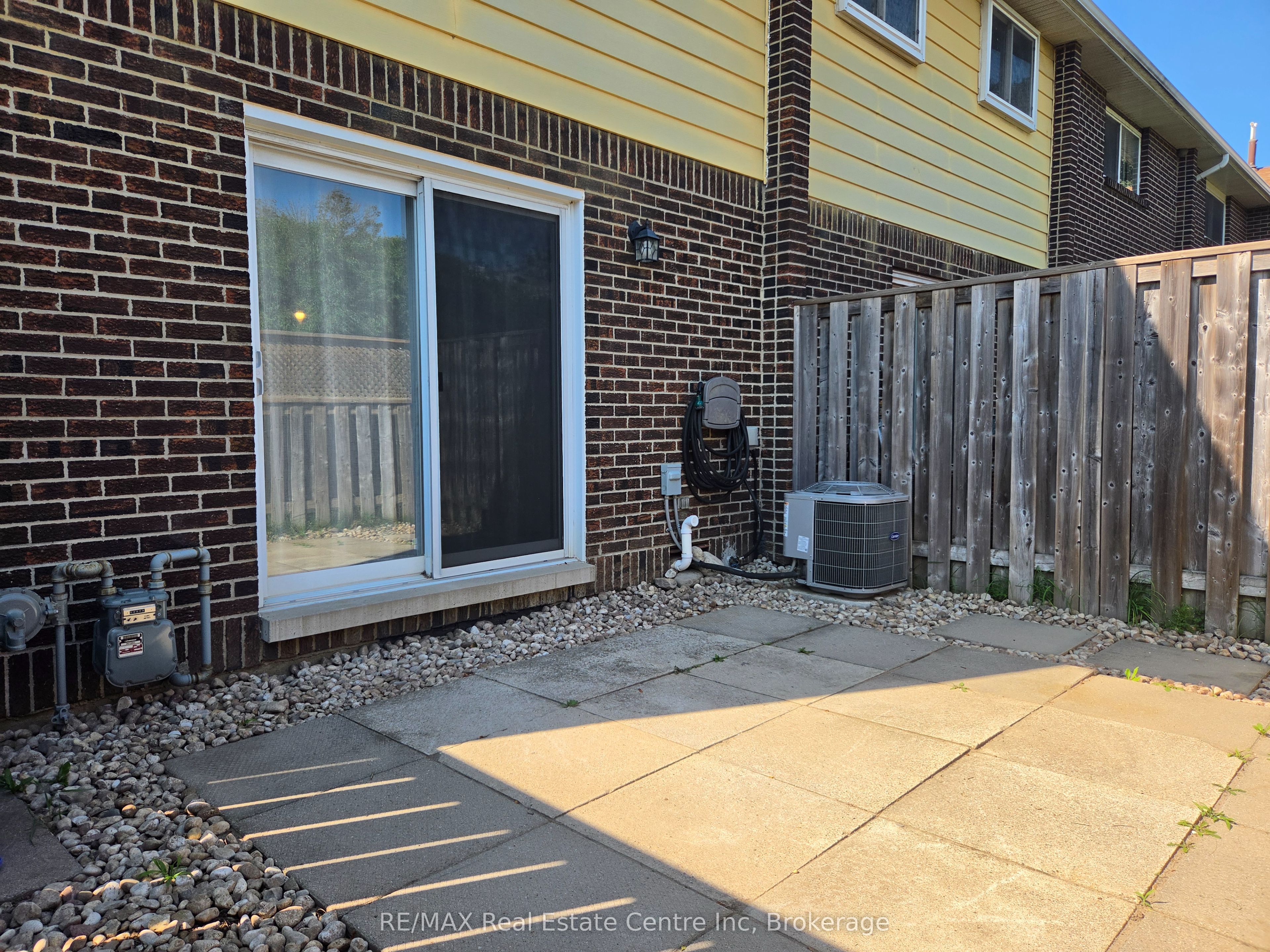 31 Greengate Rd 101 Property Photo 9