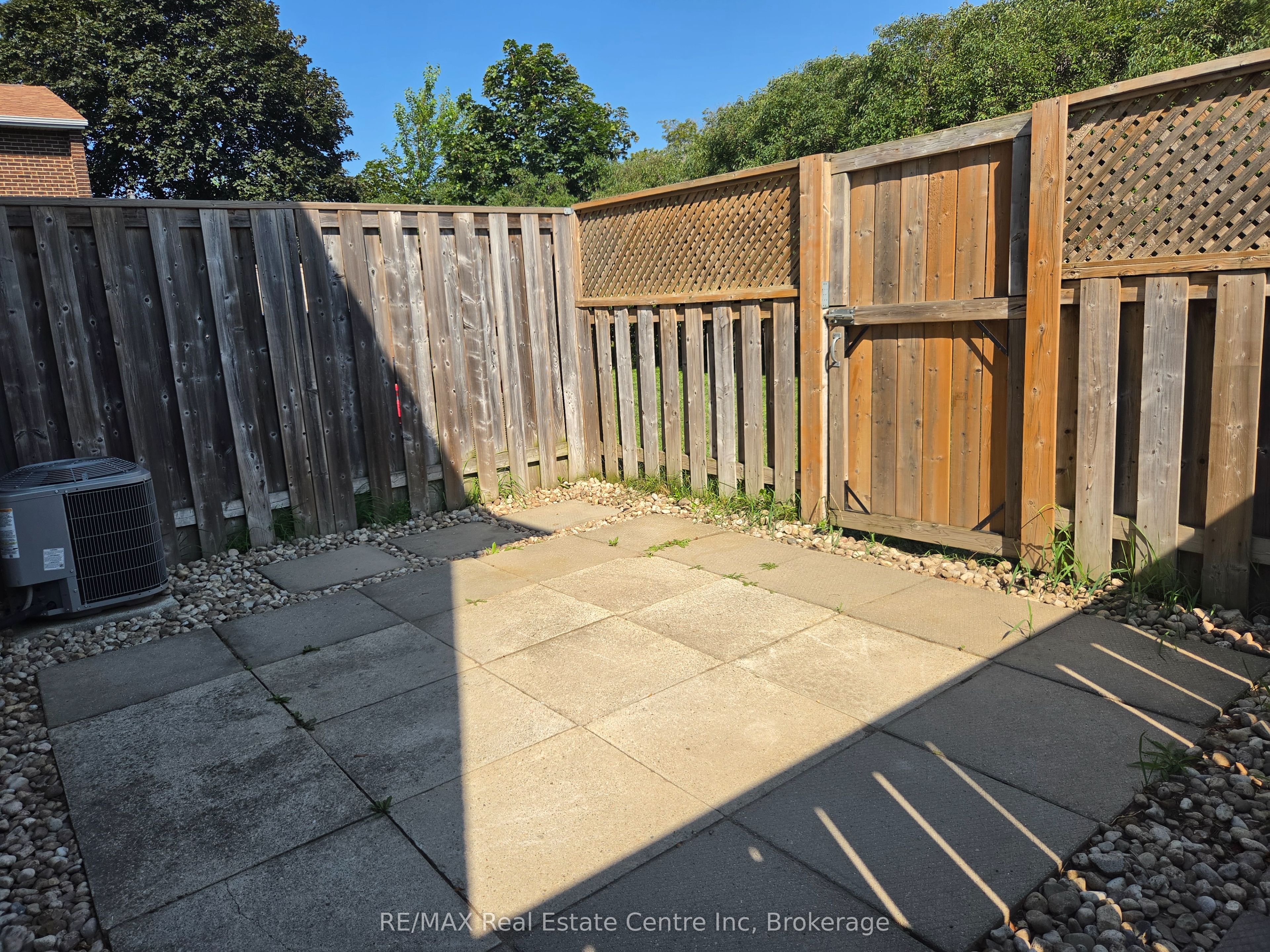 31 Greengate Rd 101 Property Photo 10