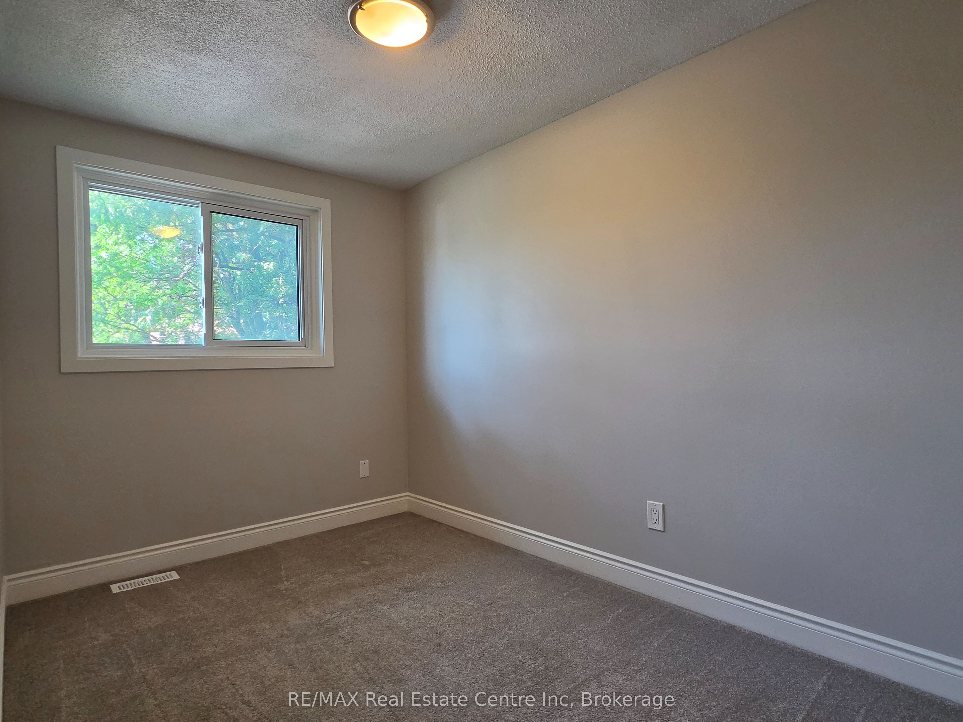 31 Greengate Rd 101 Property Photo 14