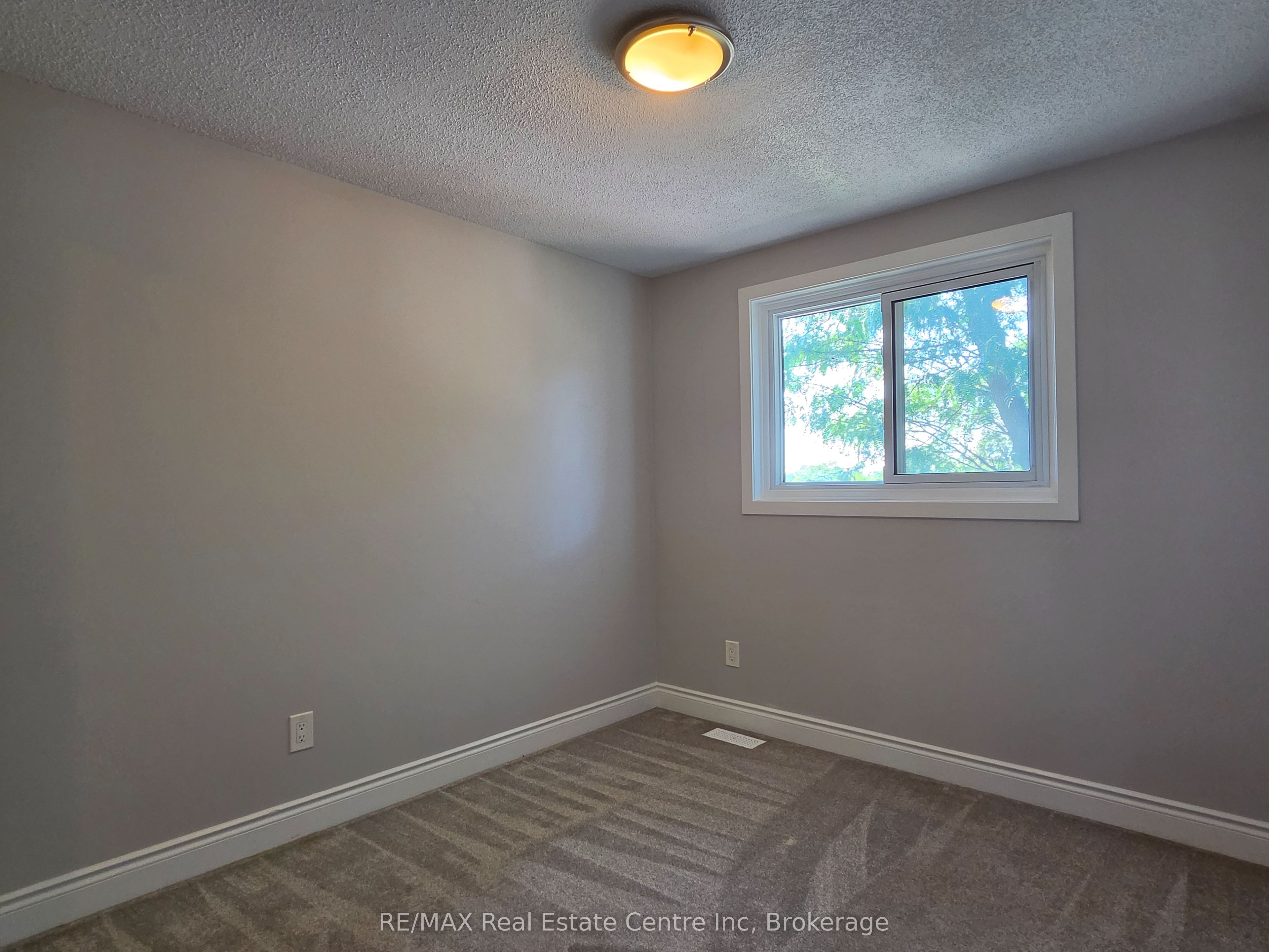 31 Greengate Rd 101 Property Photo 15