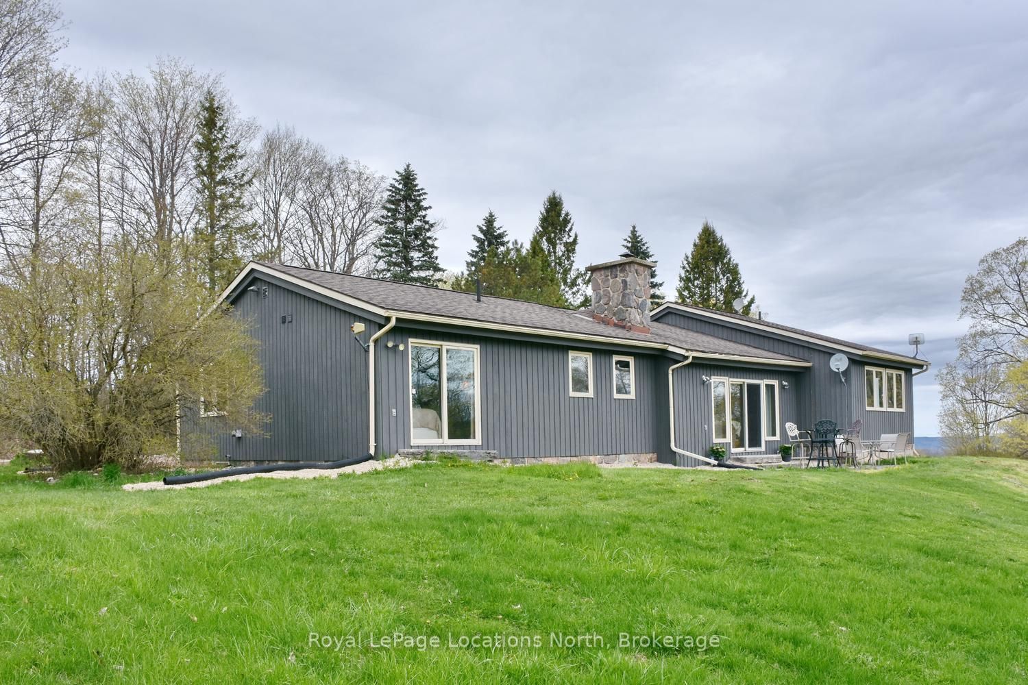 446070 Johnston's Side Road Property Photo 6