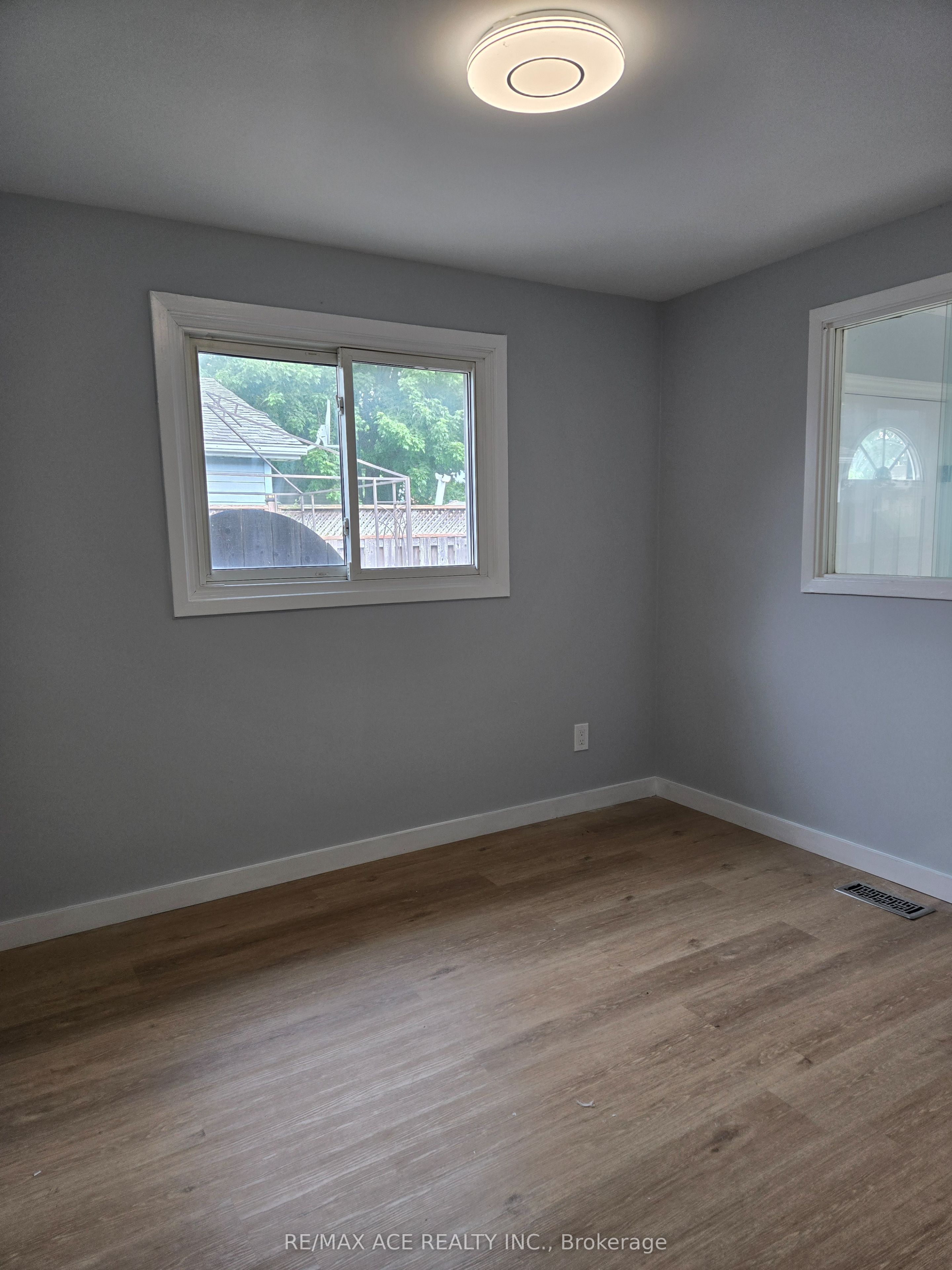 28 Bridlington Road Property Photo 22