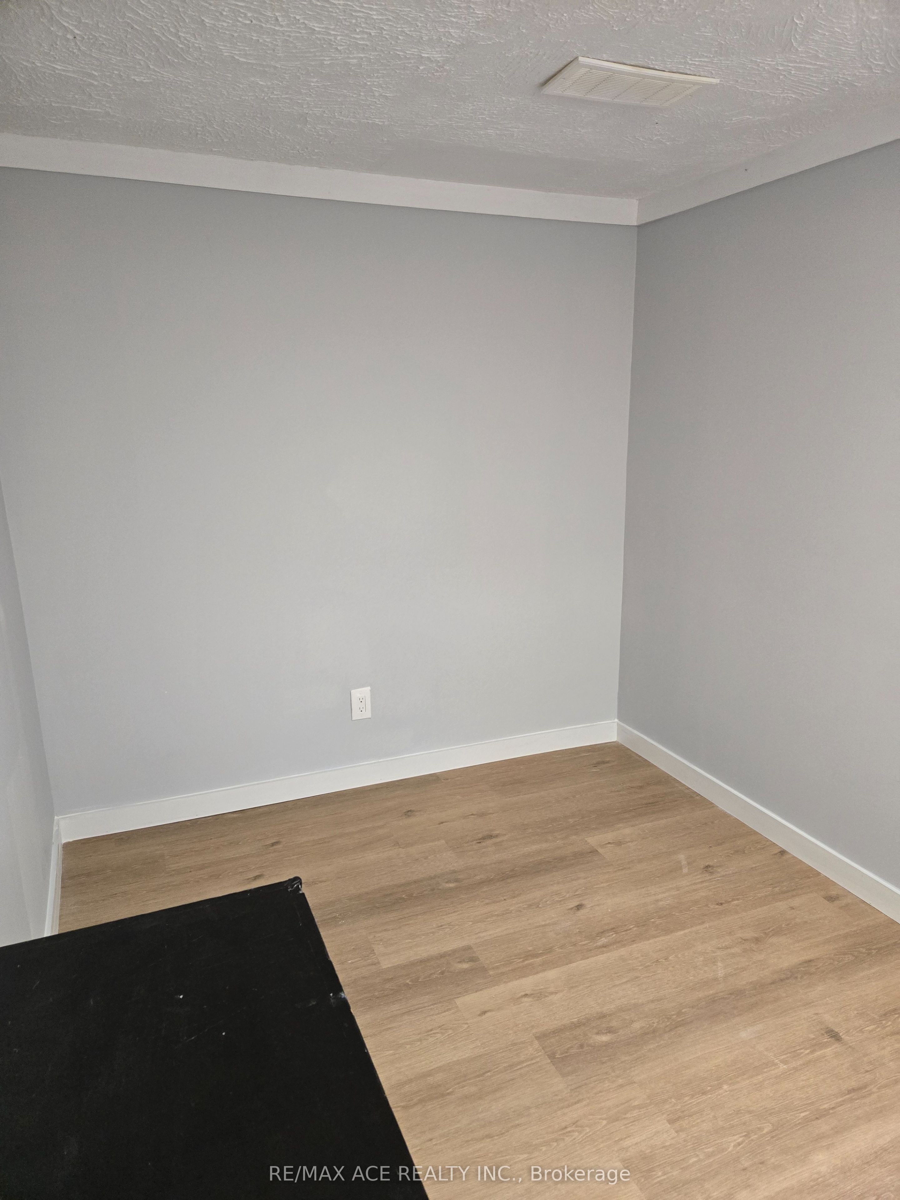 28 Bridlington Road Property Photo 40
