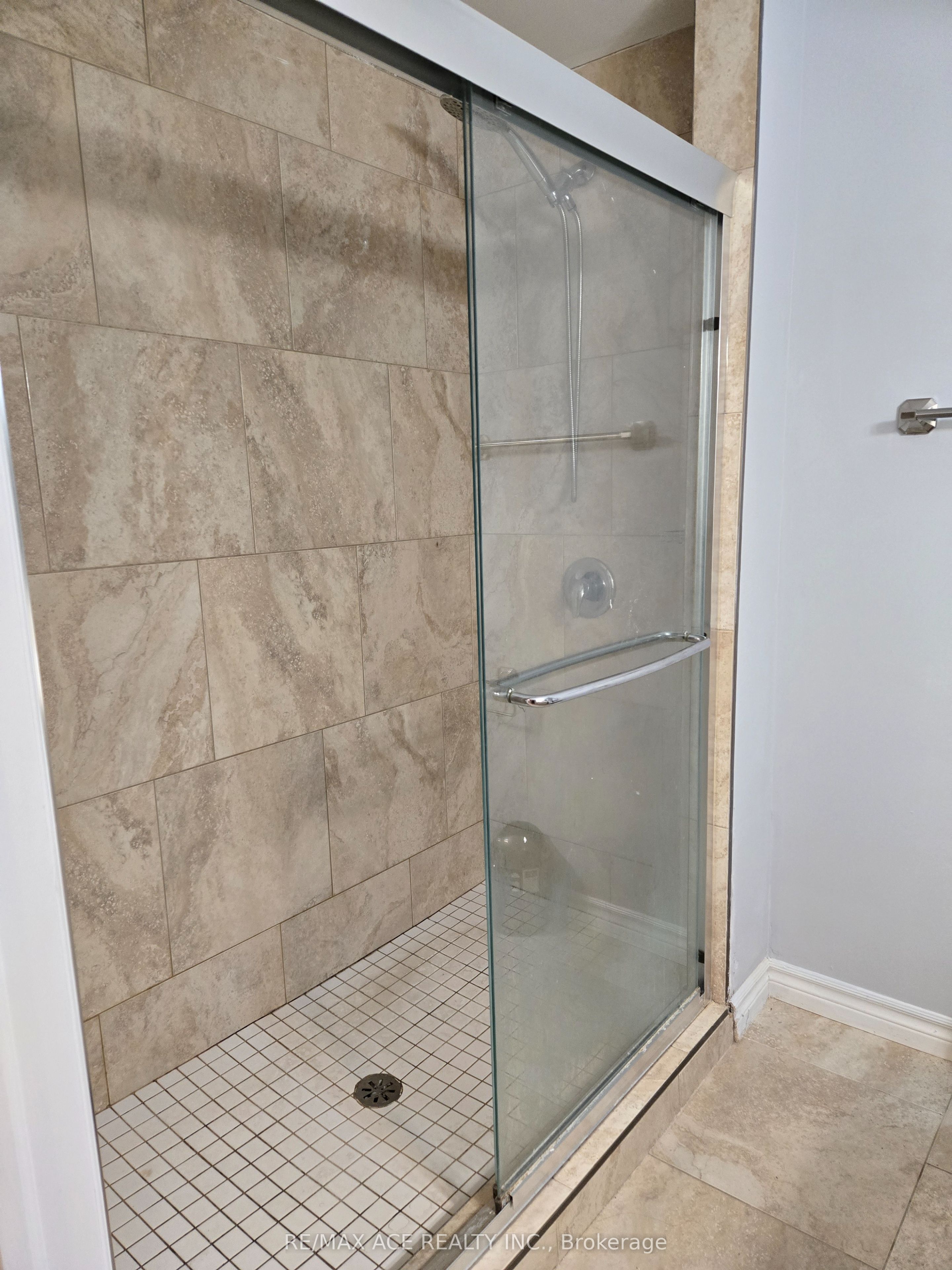 28 Bridlington Road Property Photo 42